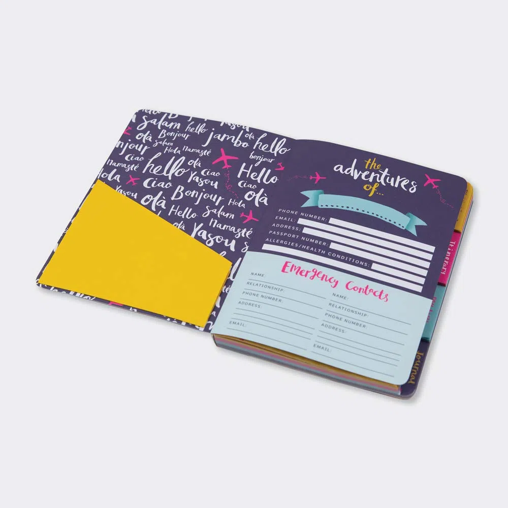 Planificador y diario de viaje con 4 secciones con pestañas y para que la aventura comience.