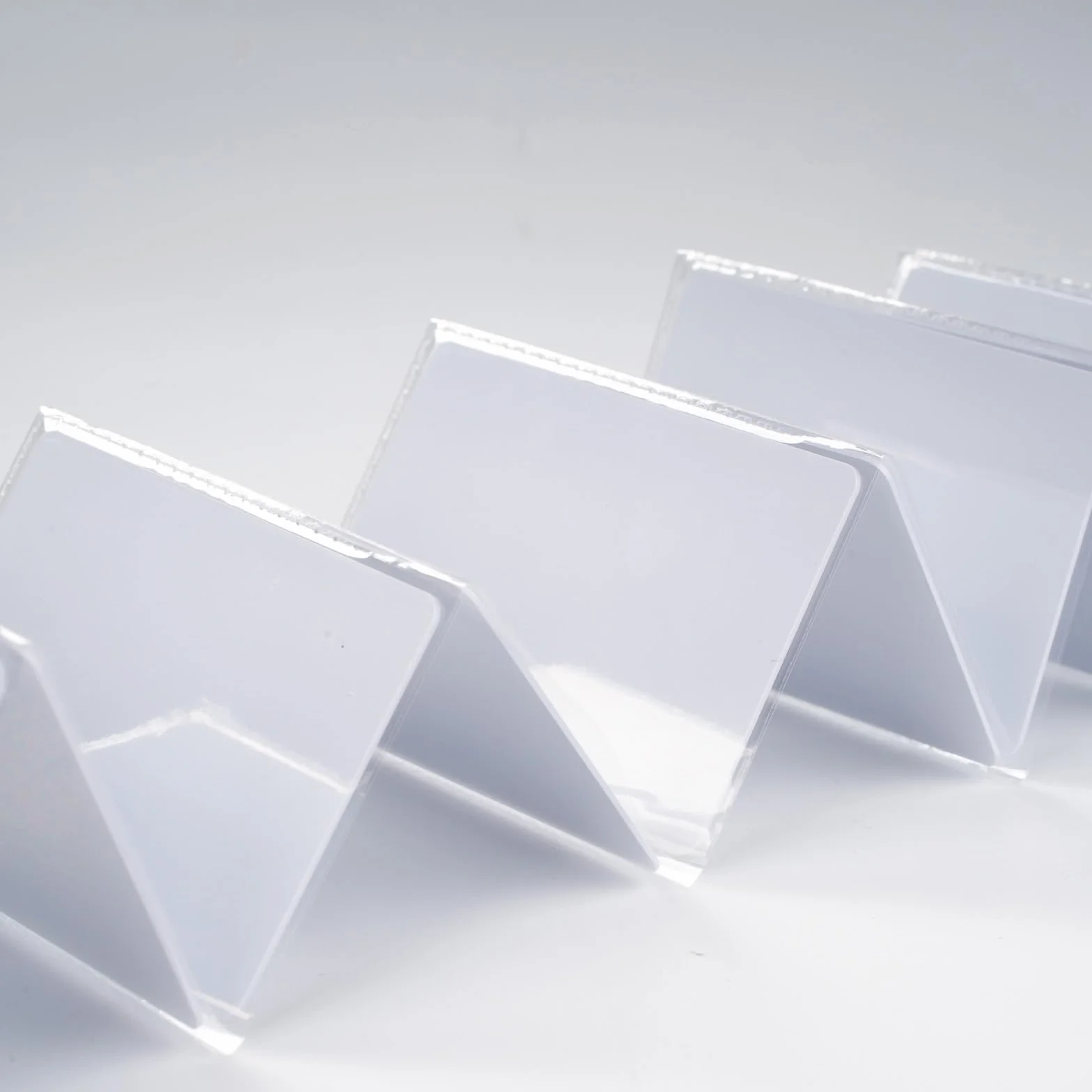 DEWIN 200 Tarjetas Inteligentes UID Regrabables, Tarjetas RFID de PVC en Blanco Reemplazables de 13,56 MHz for Control de Acceso Mi-Fare 1K S50 MF1, Sector Bloque 0 (200 Tarjetas UID M1)