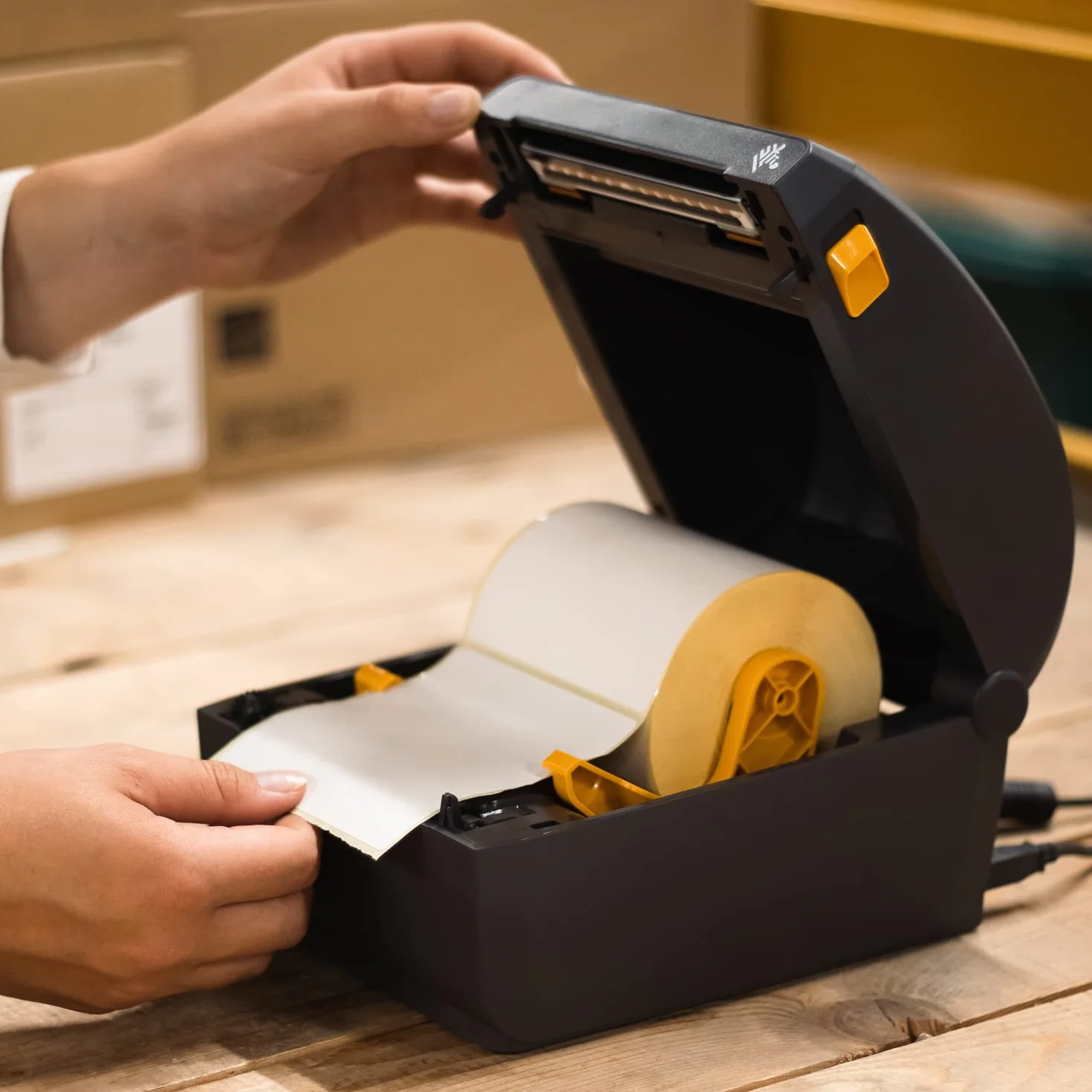 Zebra Impresora térmica Directa ZD230-4 Pulgadas Impresora de Escritorio - Conectividad USB y Ethernet - Adecuado para Aplicaciones de logística, fabricación Ligera, Venta al por Menor y Sanitaria