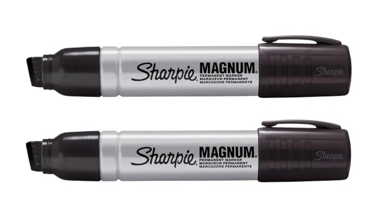 Sharpie Pro Magnum - Rotuladores permanentes grandes, paquete de 2, punta de cuña cincel extra ancha, tinta negra