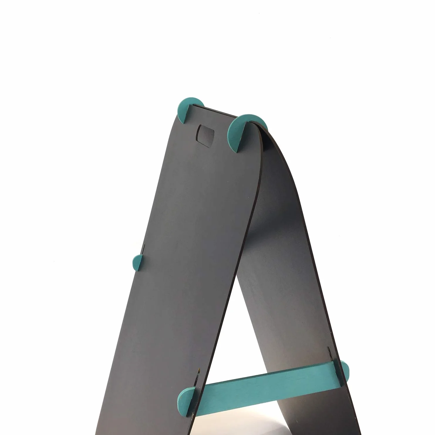 Pizarra caballete. Pizarra negra doble cara para tizas y rotuladores efecto tiza. 80x50 cm. Ideal para bar, restaurante, hostelería, infantil, habitación niños, decoración, publicitaria.TURQUESA