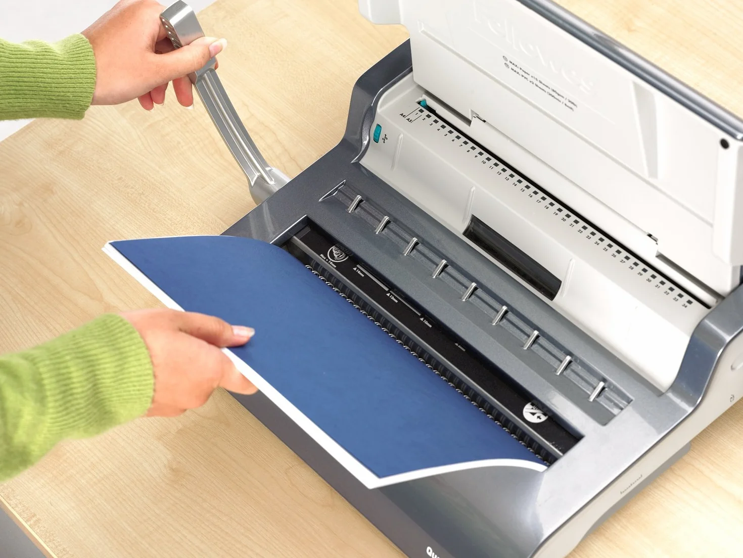 Fellowes Quasar - Encuadernadora manual de Wire, uso frecuente