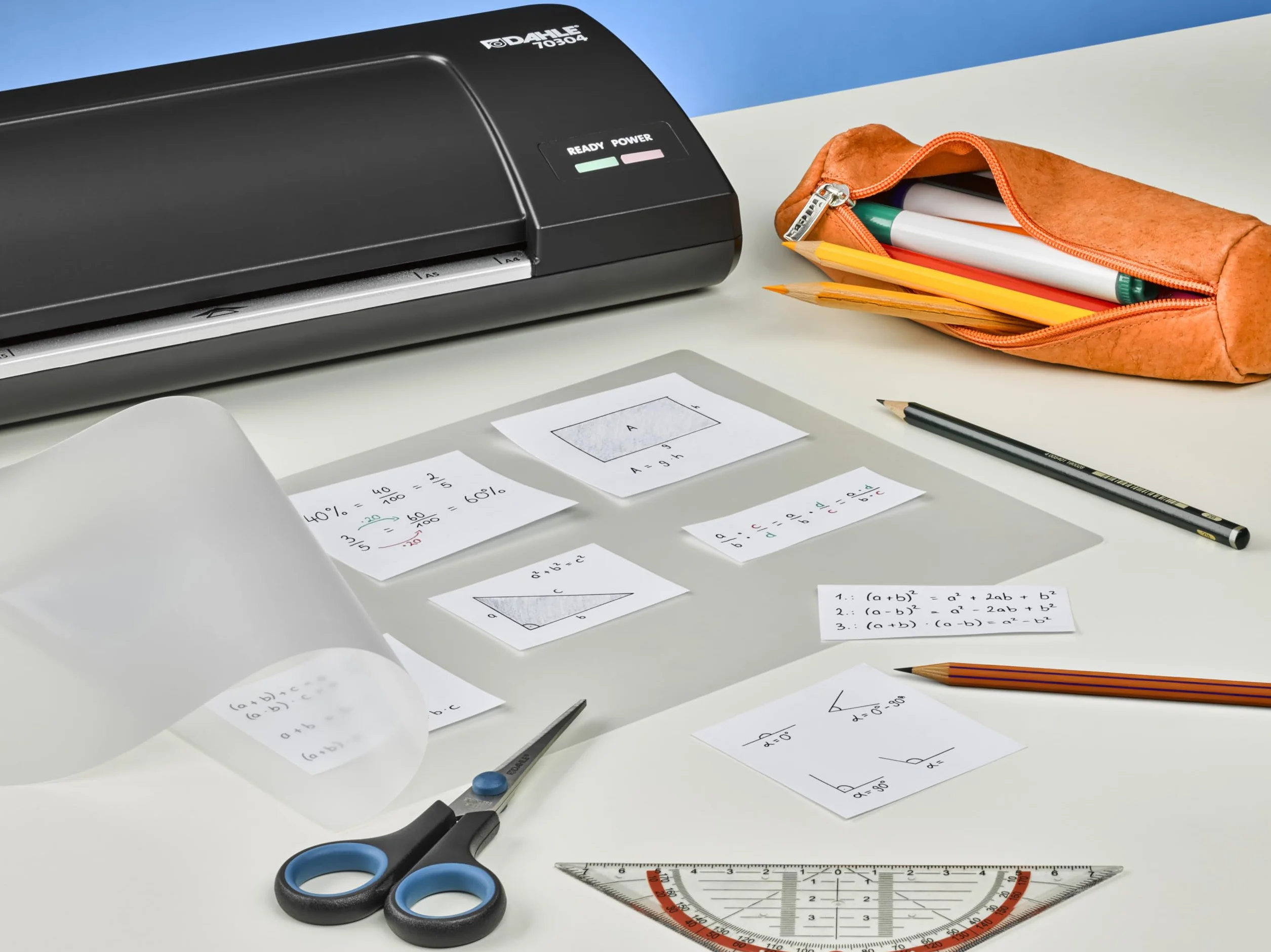 Dahle 70303 - Plastificadora (hasta A3, laminación en frío y caliente, 40 segundos) tiempo de calentamiento), color negro.
