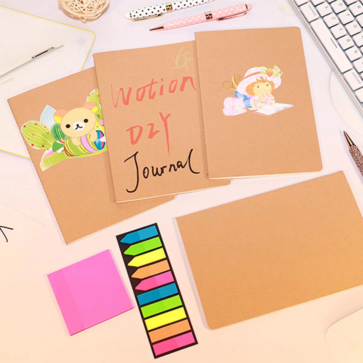 Paquete de 24 cuadernos diarios para viajeros, estudiantes y oficina, agenda de escritura con papel grueso, 60 páginas, 30 hojas, 8.3 x 5.5 pulgadas, tamaño A5, juego de diario de viaje. (Líneas)