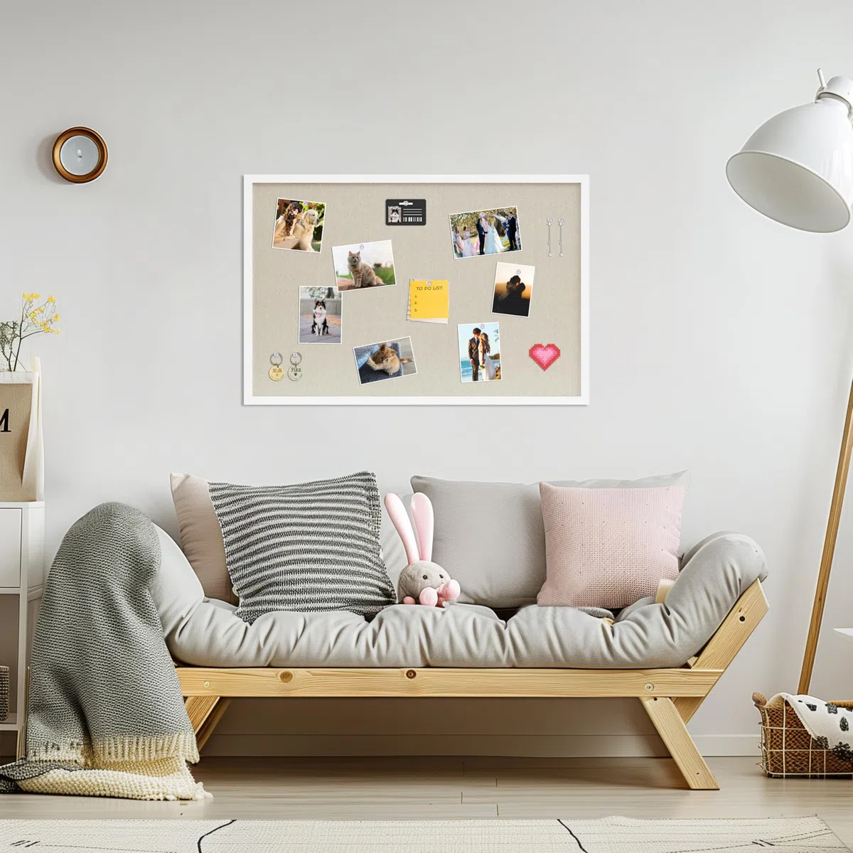 DAHAPYBOO Tablero de corcho con lino blanco, paquete de 2, tablón de anuncios de 30 x 20 pulgadas | Tableros de corcho colgantes para oficina, hogar, escuela, tablero de mensajes o decoración de tablero de visión