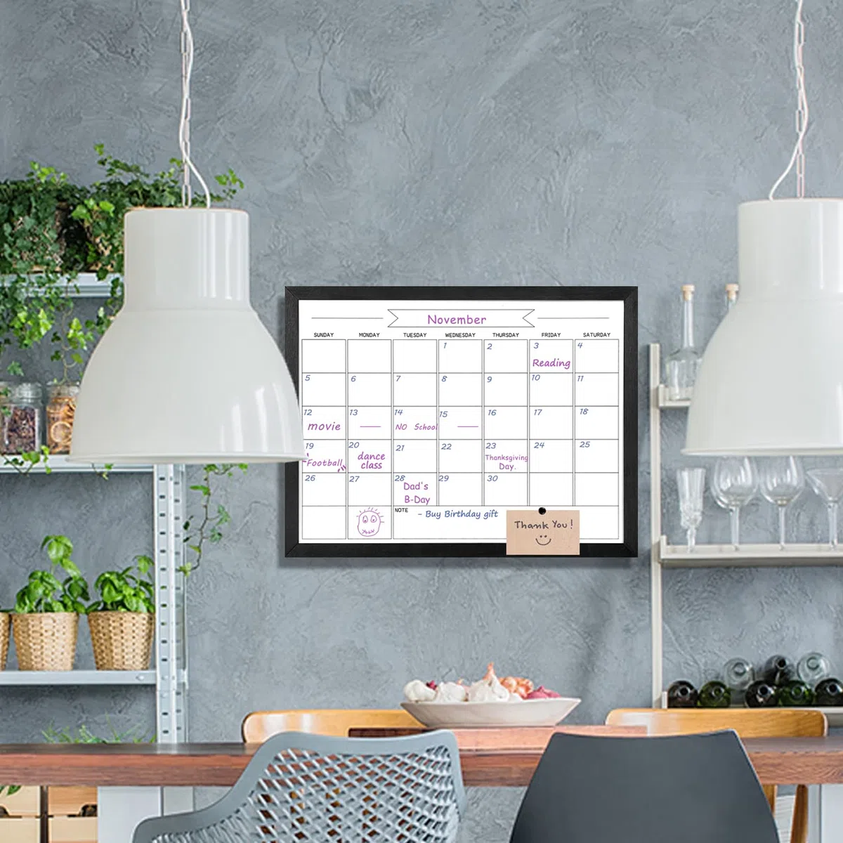 TORASO Pizarra blanca de borrado en seco y calendario mensual, pizarra blanca magnética para pared, pizarra colgante para oficina, escuela en casa, tablero de mensajes enmarcado negro de madera
