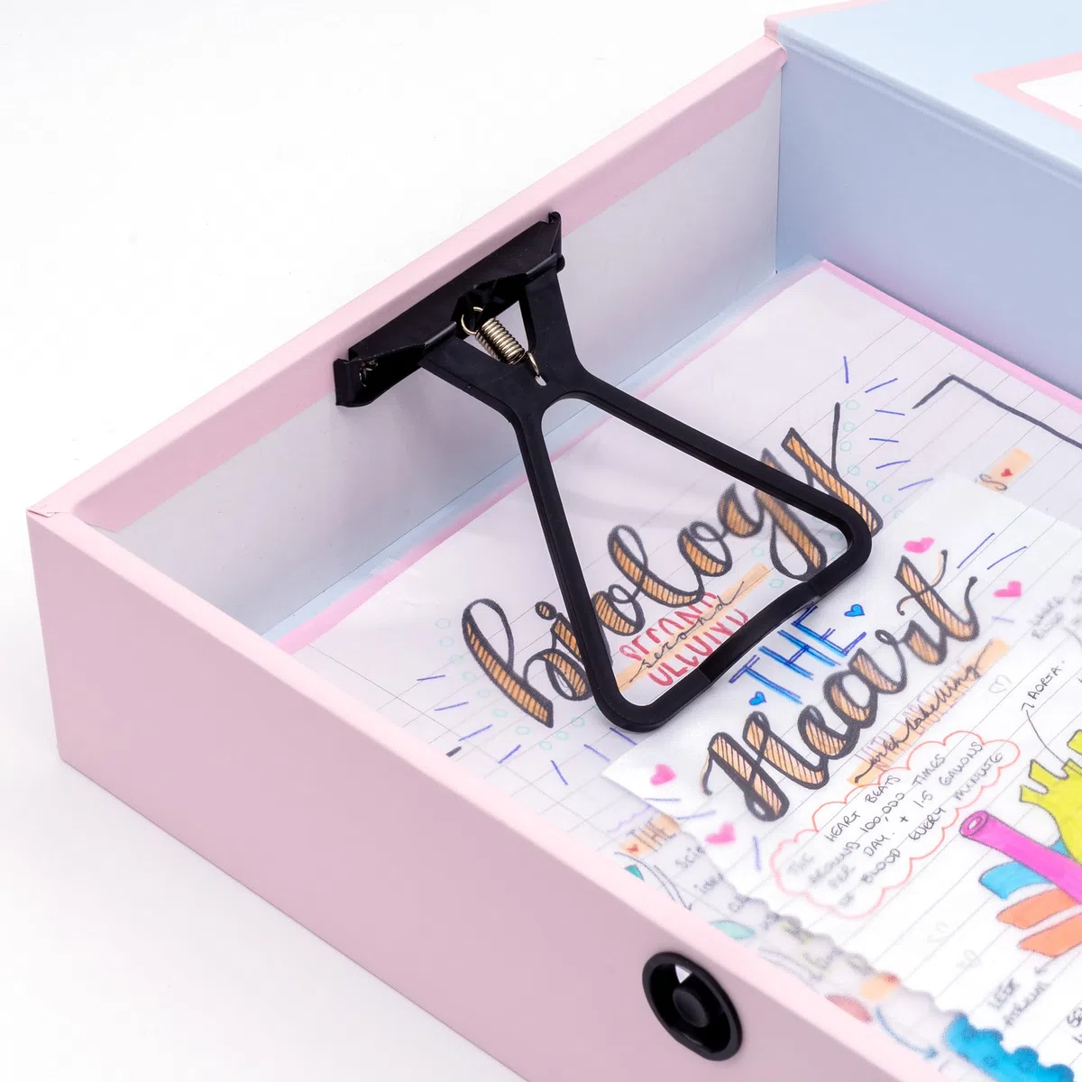 Pukka Pad Cajas de archivo de papel pastel - Paquete de 4 cajas de archivo con clip de resorte interno, cierre de presión para almacenamiento de documentos de alta capacidad, capacidad de 70 mm, se
