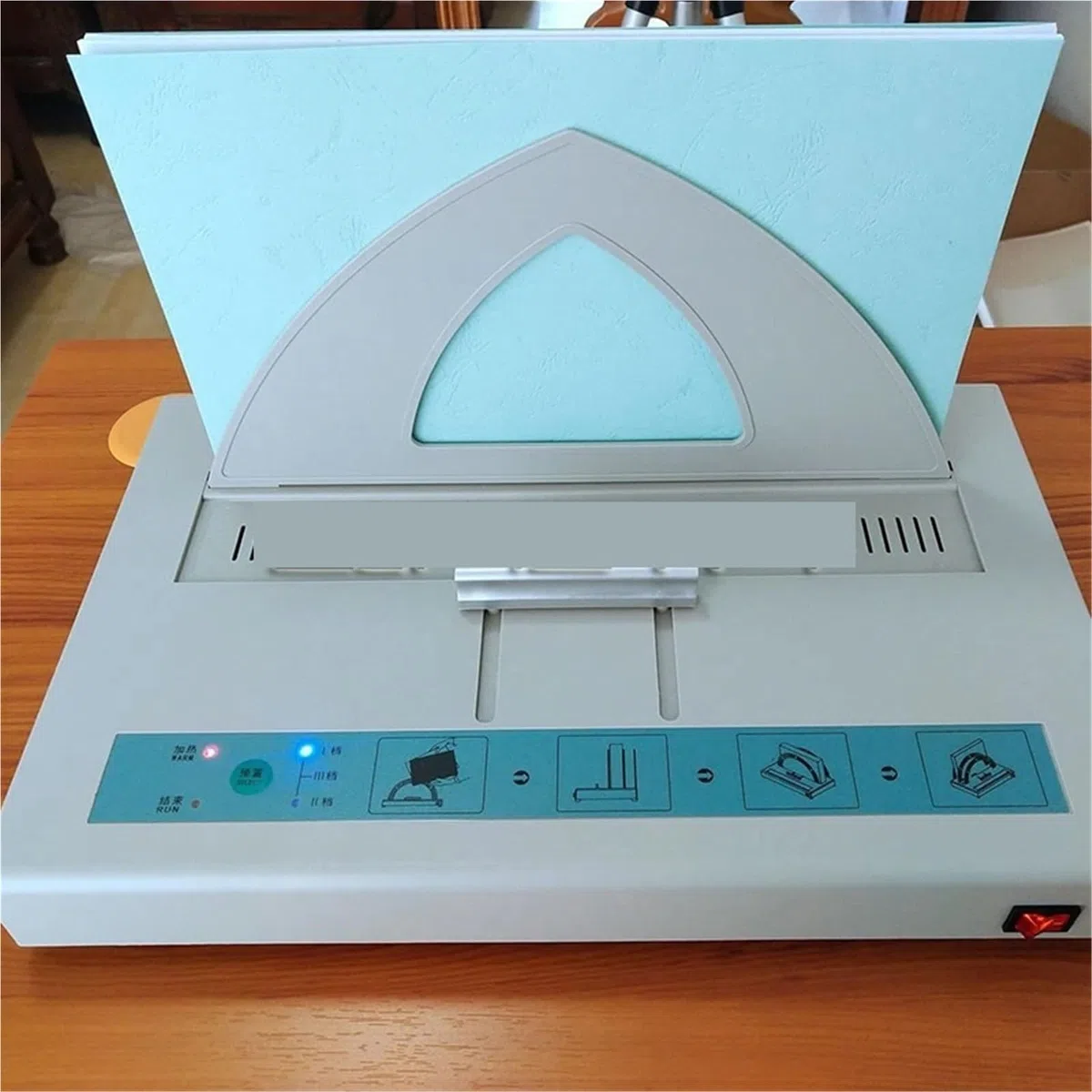 Máquina automática de encuadernación termofusible con pegamento, A4, acabado documentos, suministros oficina por contrato Compacto y eficiente
