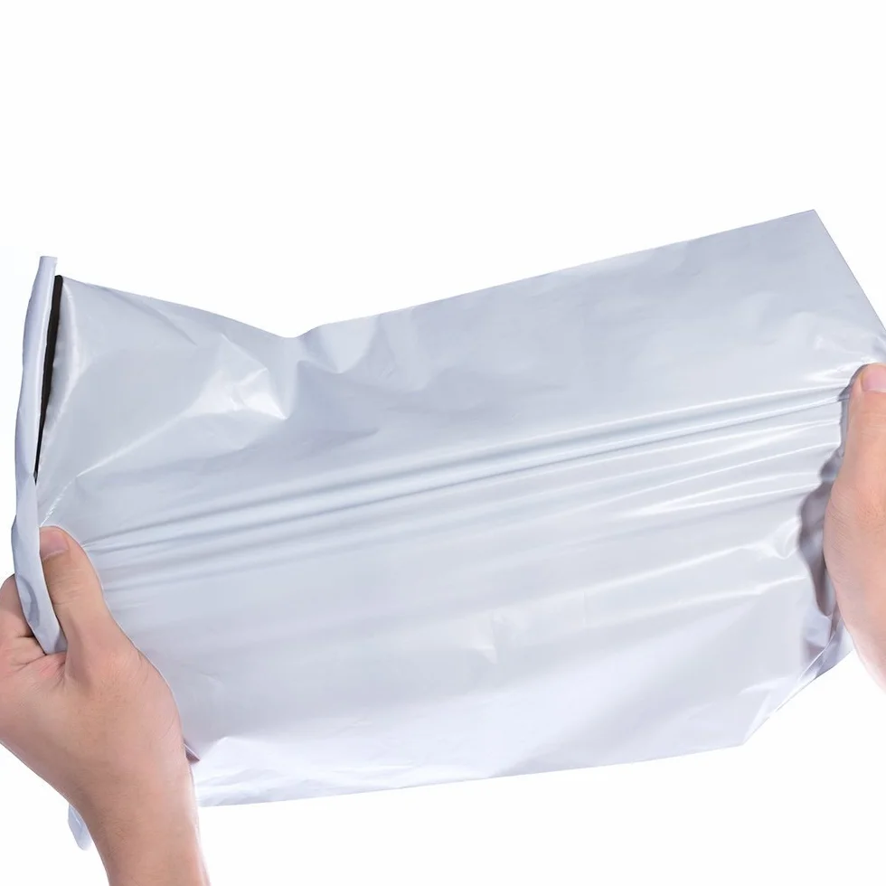 Sobre de plástico de expedición, sobre de envío de plástico, paquete de 100 bolsas de plástico, bolsas de embalaje autoadhesivas, (229 mm x 305 mm/9 x 12 pulgadas)