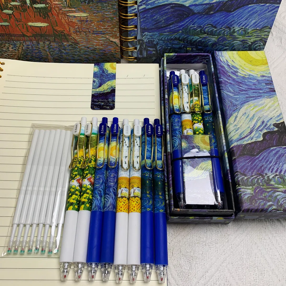 Bolígrafos de noche estrellada, 8 bolígrafos, 16 recambios, suministros de oficina, bolígrafos Van Gogh, regalos, bolígrafos negros de 0,5 mm, bolígrafos de escritura suave, bolígrafos