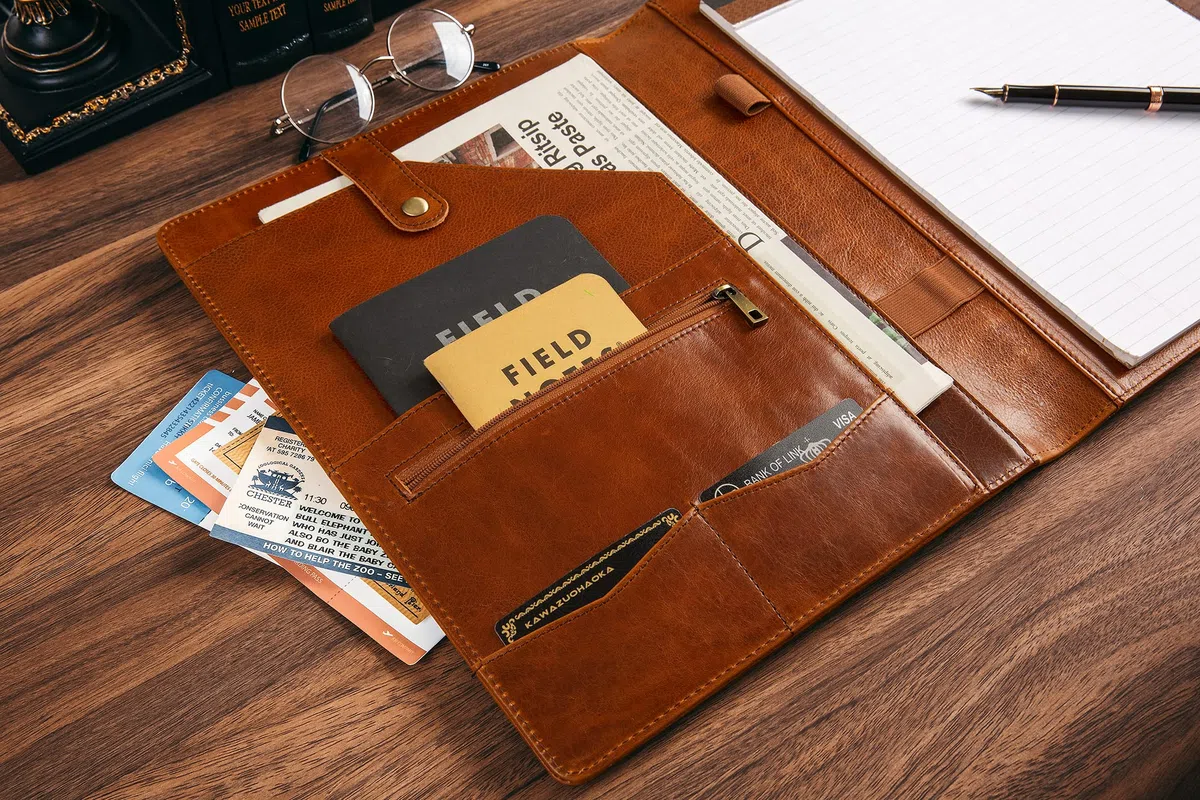 Portapapeles de piel auténtica, carpeta de piel curtida al aceite, portapapeles para mujer, carpeta de portapapeles de negocios para bloc de notas, cuaderno, planificador (marrón, no personalizable)