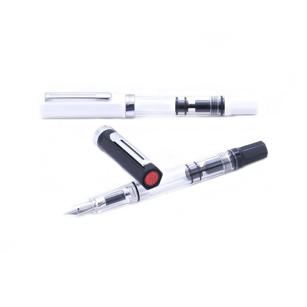 TWSBI ECO Pluma estilográfica blanca con punta EF