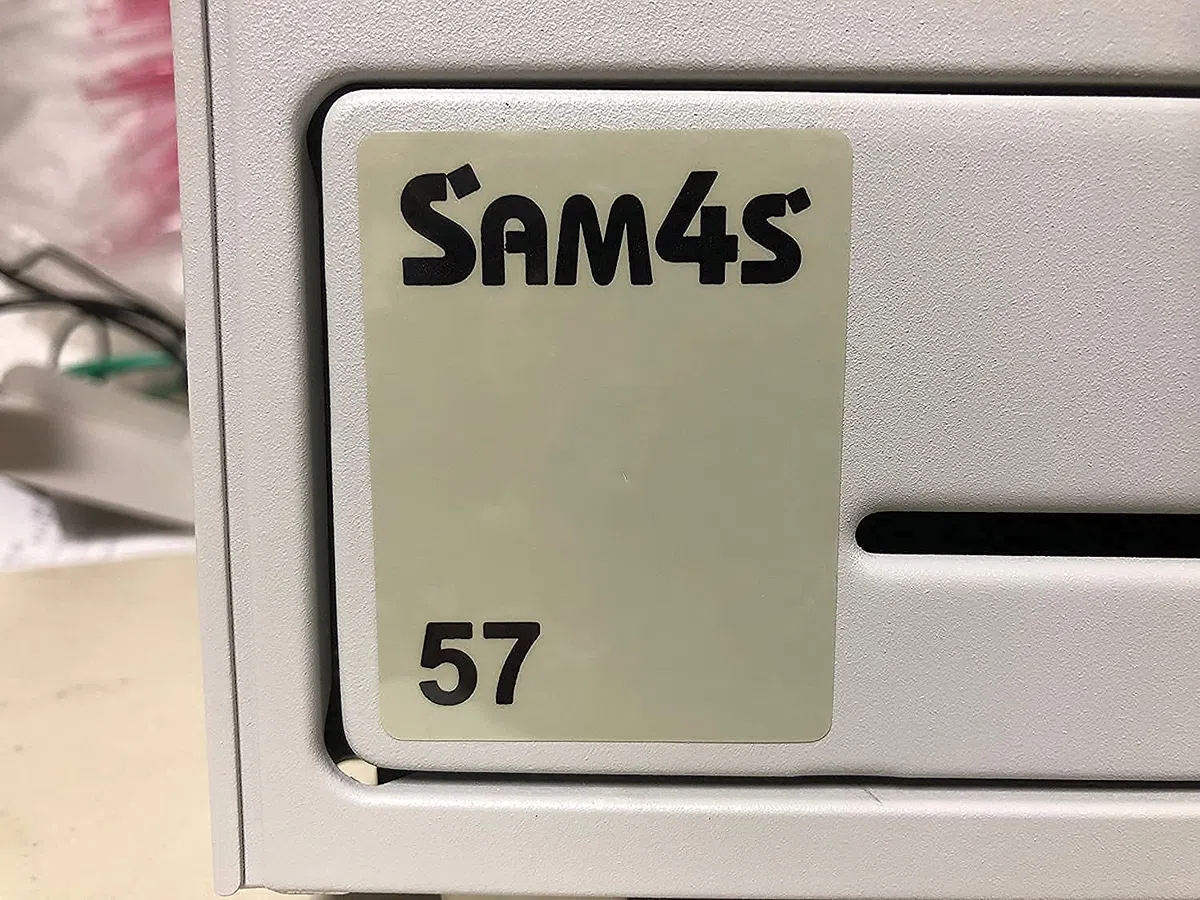 SAM4S - Bandeja de dinero para cajón, 57, 5 billetes y 5 compartimentos para monedas con clip de metal