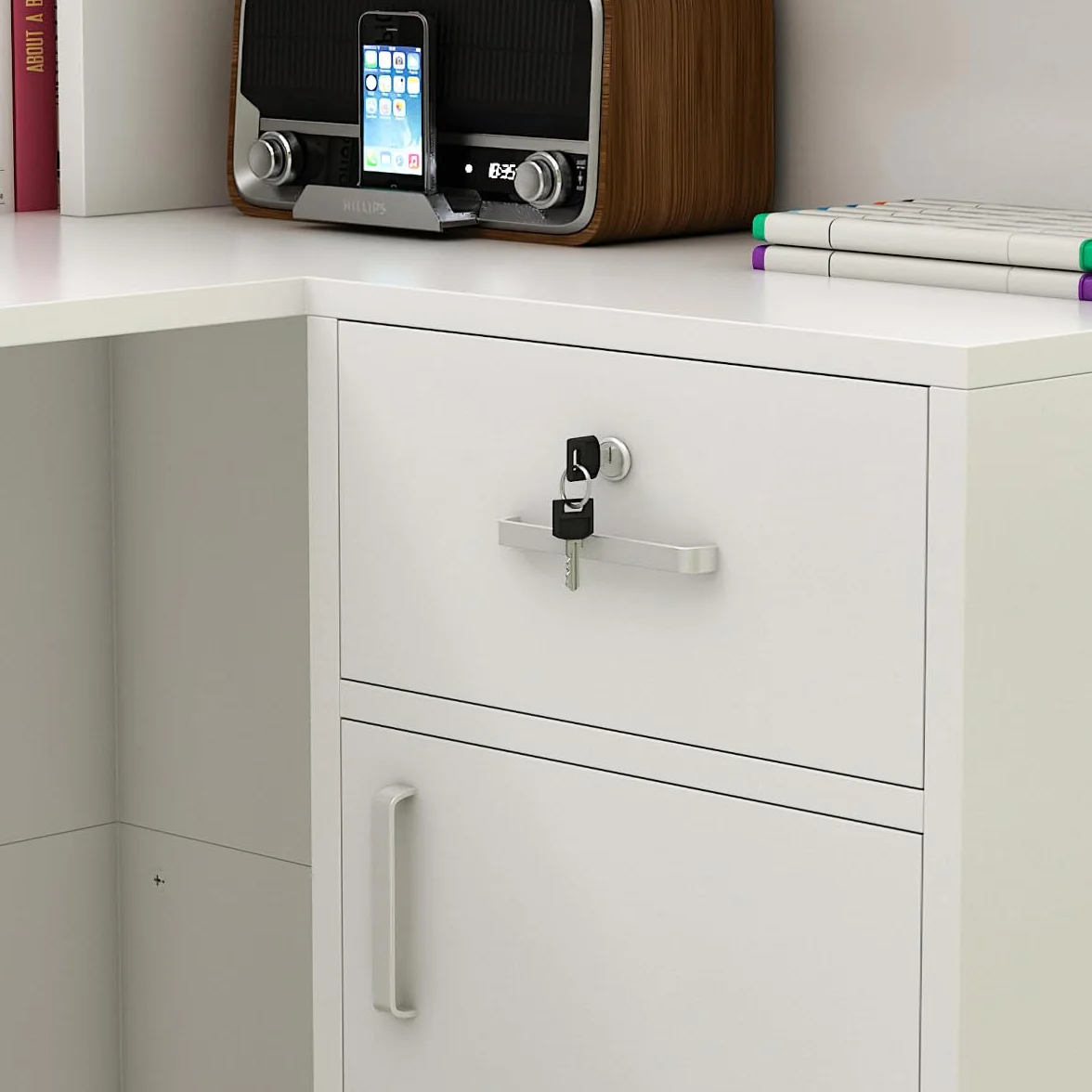 Mesa de Oficina con Bandeja para Ordenador, 80 x 140 x 120 cm, Blanco, MDF