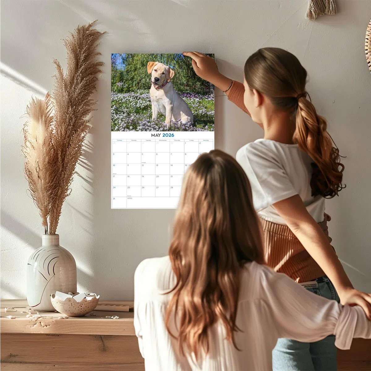 Calendario 2024 2025 de cachorros de labrador amarillo, calendario mensual de pared de raza de perro, 12 x 18 pulgadas, abierto, papel grueso que no se corre, regalo, planificador académico para