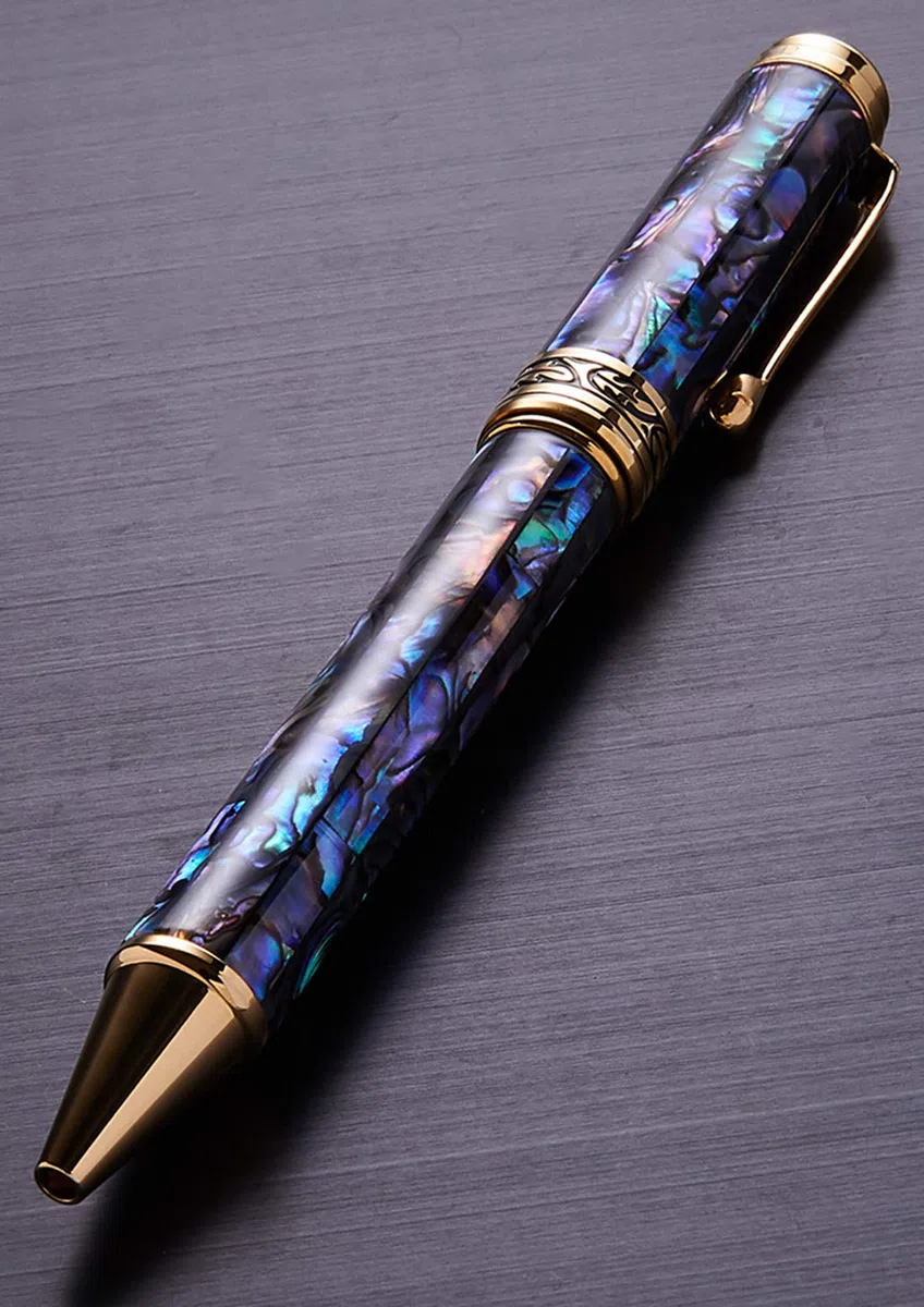 Xezo Bolígrafo Paua Abalone de Nueva Zelanda, chapado en oro de 18 quilates, diámetro del bolígrafo: 12 mm, longitud de 145 mm, peso 46 g. (Maestro SeaShell B)
