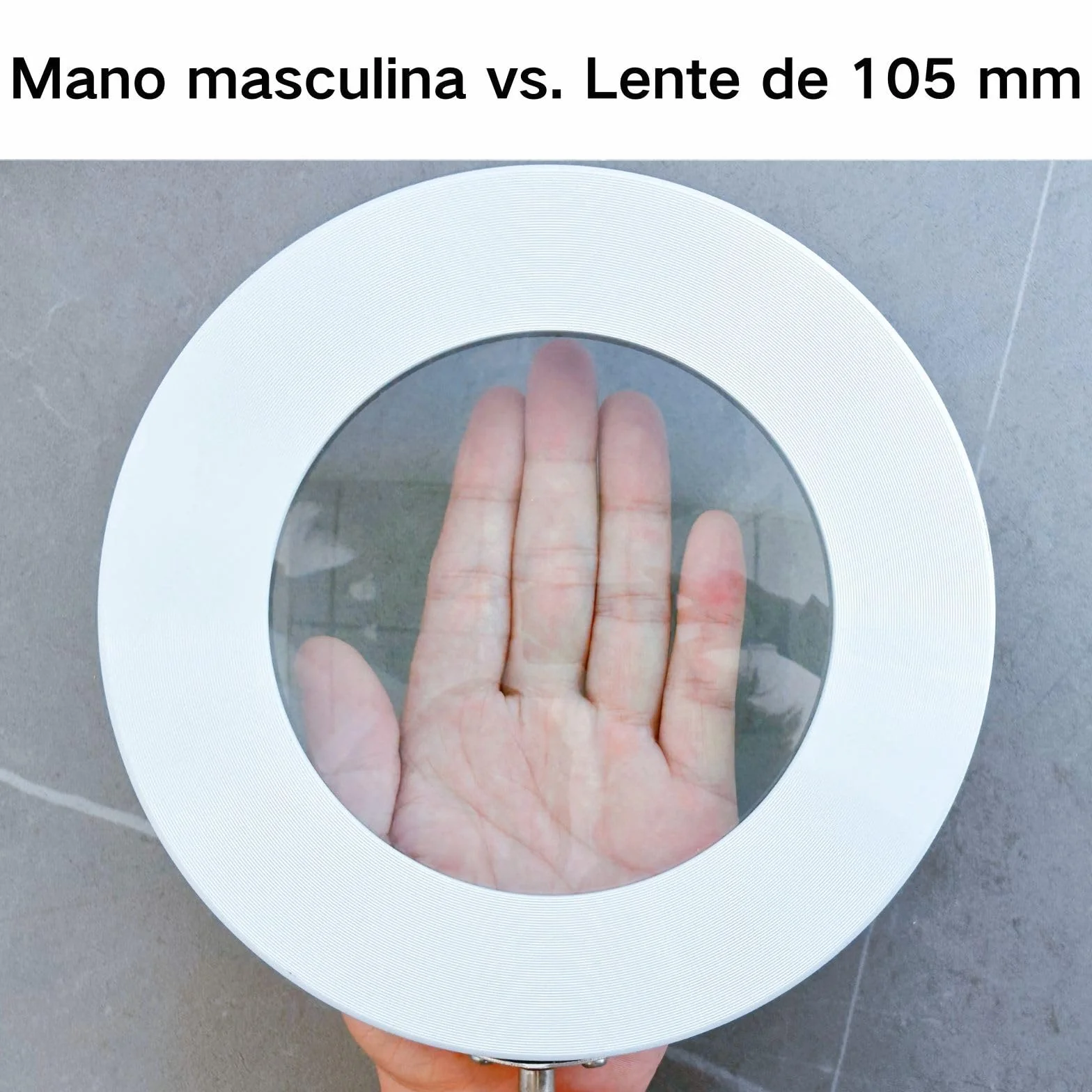 Lámpara Lupa LED con Luz de Trabajo - Lente de Vidrio de 105mm y 5 Dioptrías, Brazo Giratorio Premium, Luz Regulable de 3 Colores y Abrazadera para Mesa - Ideal para Trabajos de Precisión