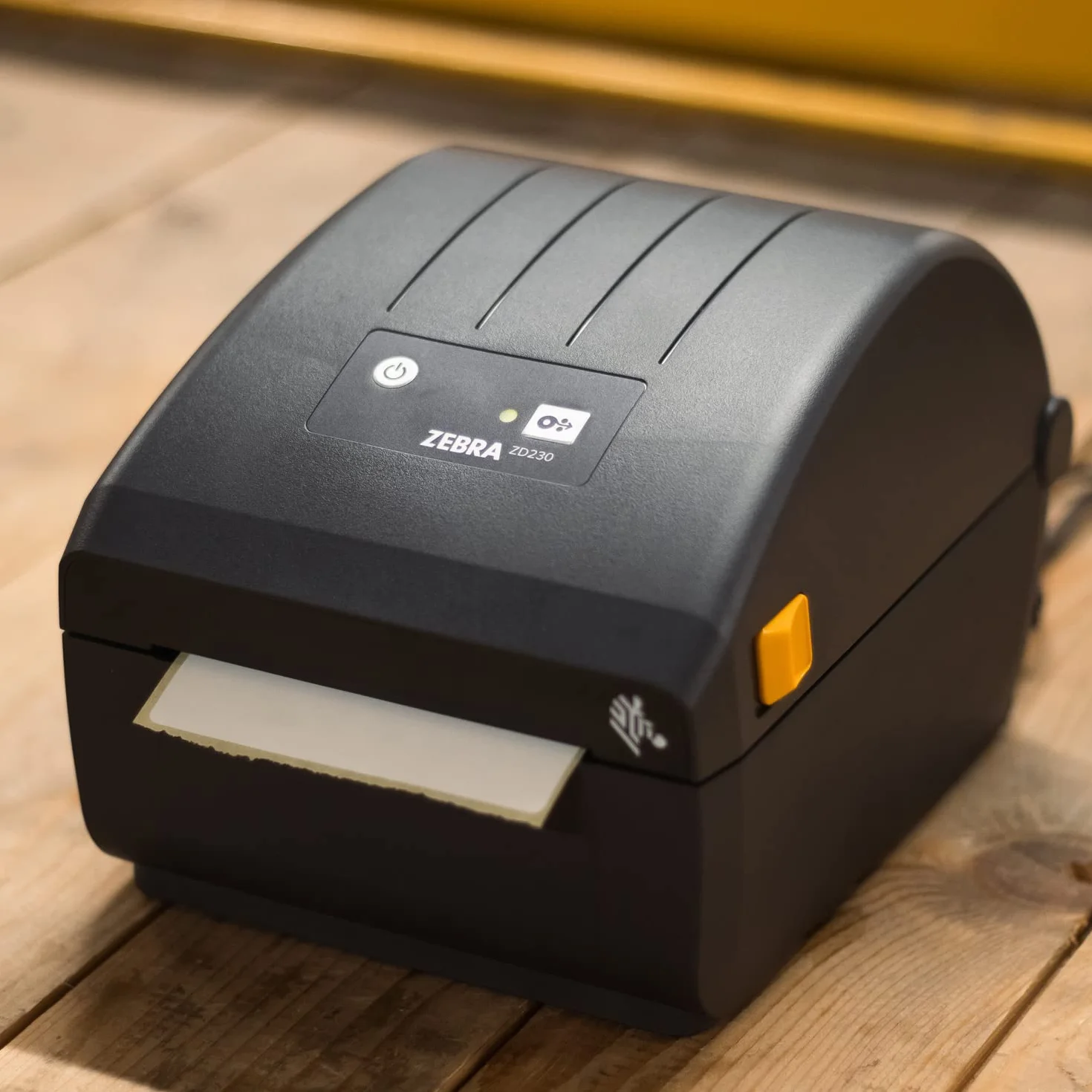 Zebra Impresora térmica Directa ZD230-4 Pulgadas Impresora de Escritorio - Conectividad USB y Ethernet - Adecuado para Aplicaciones de logística, fabricación Ligera, Venta al por Menor y Sanitaria