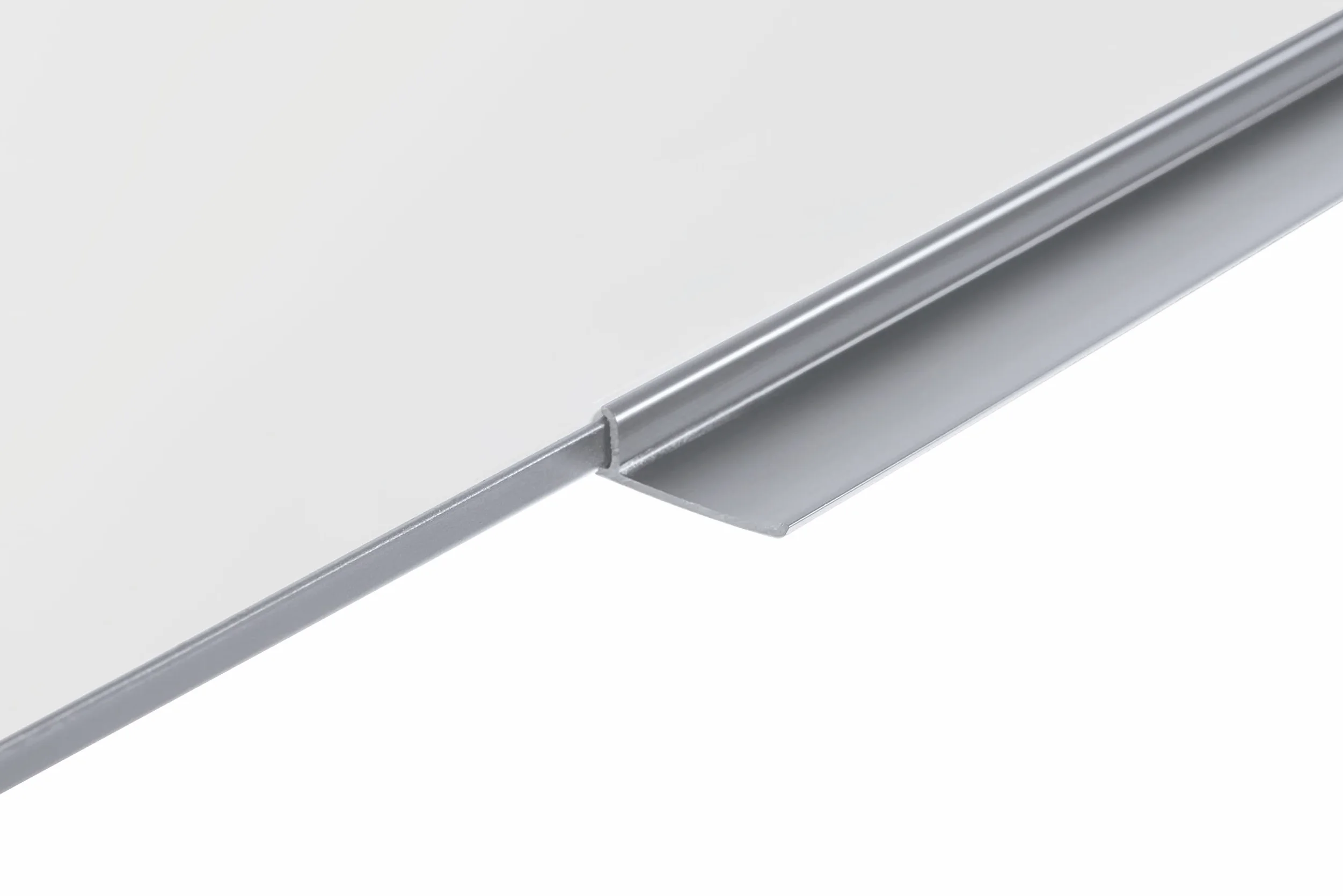 Economy Pizarra Blanca Magnética, 120 x 90 cm, Superficie de Acero Lacado en Seco, Marco de Tech Alloy Gris