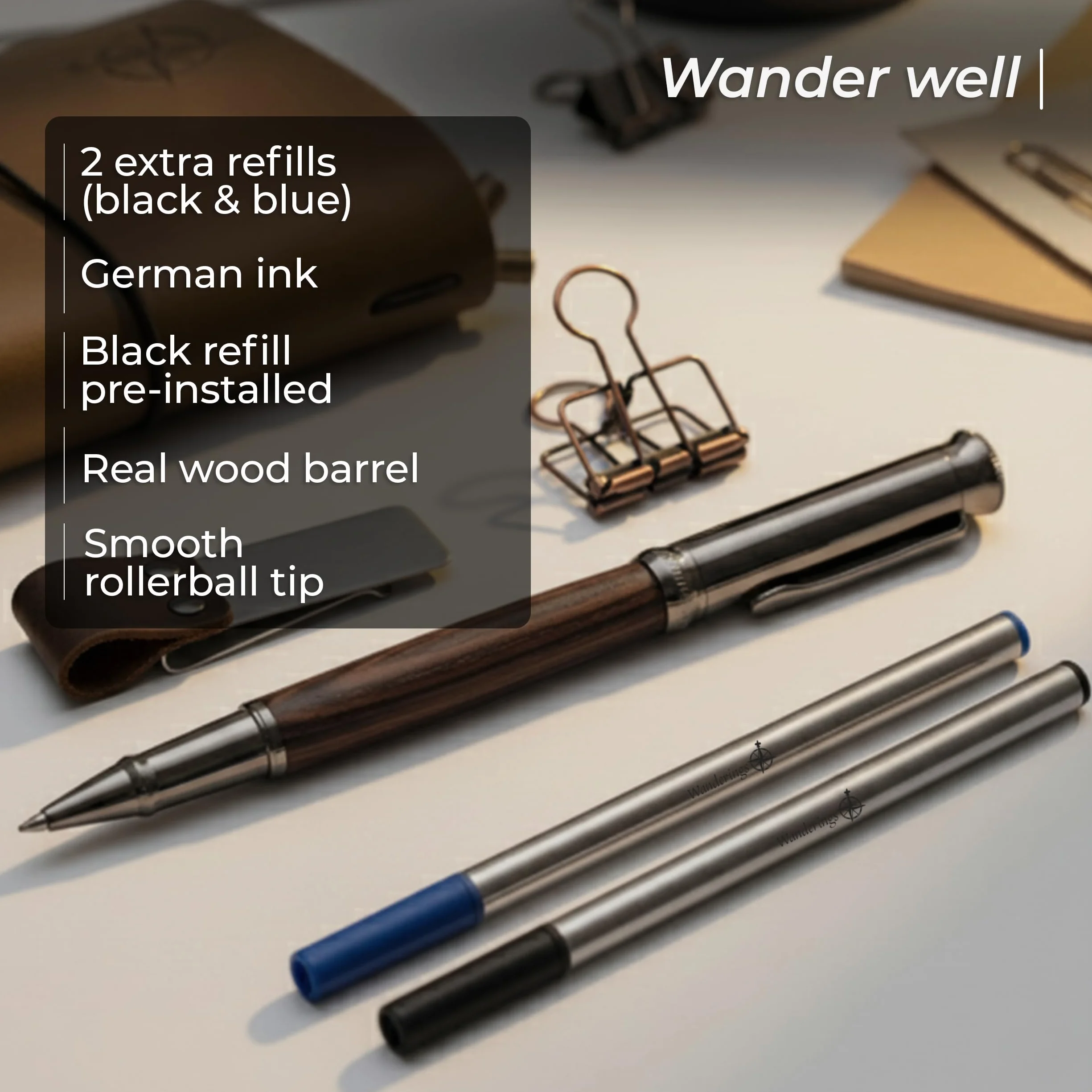 WANDERINGS Cuaderno de Viaje A5 / Diario de Cuero Genuino Hecho a Mano - 22x15 cm Incluye un Portalápices con Bolígrafo y 2 Recargas de Tinta Adicionales, una Carpeta de PVC y un Clip Sujetapapeles
