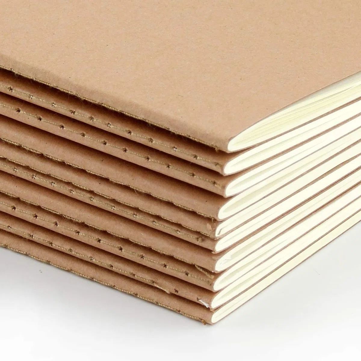 Adri 100 Cuadernos A5 lisos kraft, Páginas Blancas, Libretas de Notas para Escritura, Dibujo, Notebooks, Diario, Bloc de Notas, Escolar, Regalo, para Niños, Estudiantes.