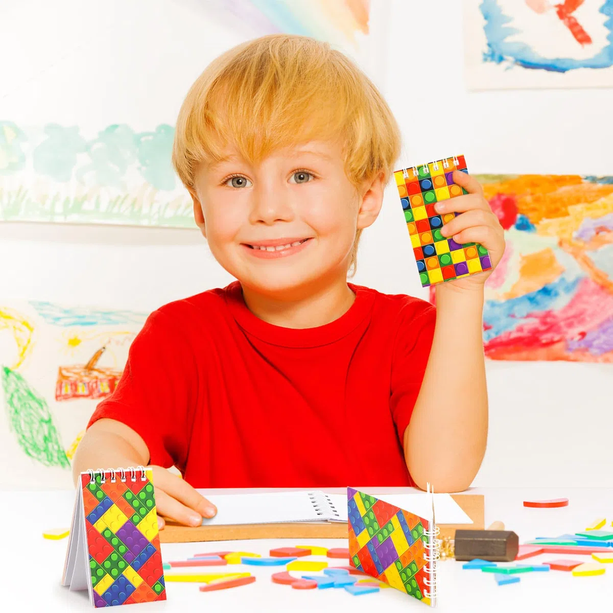 Atiloy Paquete de 24 mini cuadernos de bloques de construcción a granel, coloridos blocs de notas en espiral para niños, suministros de fiesta temática de carnaval, decoración para adolescentes, niñas