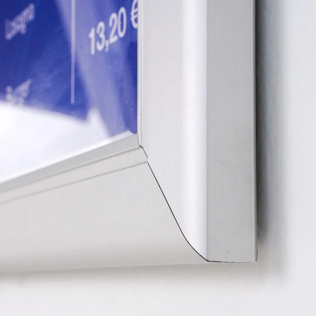 Danieli Store - Tablón de Anuncios Exterior Plateado para Menús - Tablón con Cerradura y Par de Llaves - Fácil Montaje en Pared - Superficie de Acero Magnético y Escribible (2x A4)