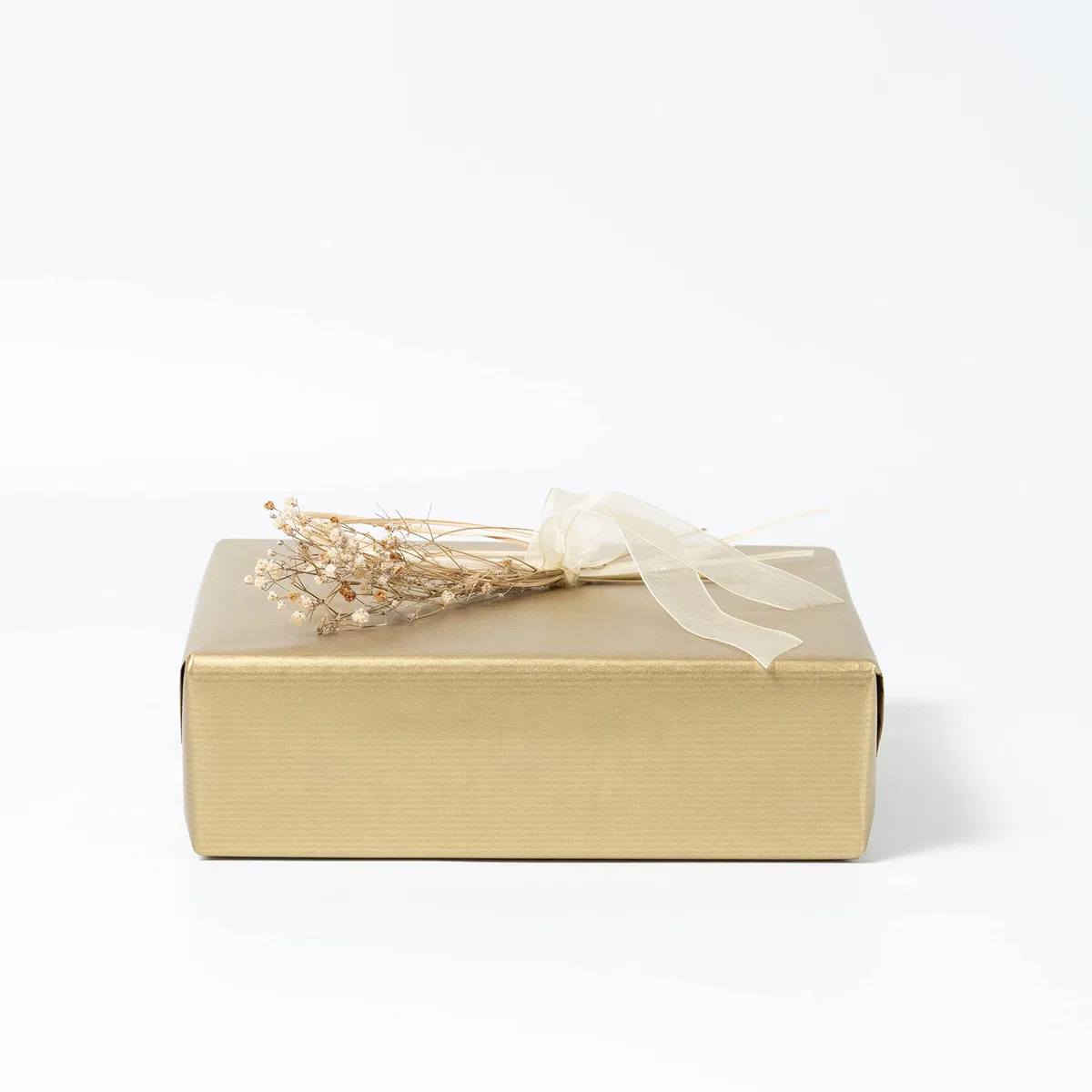 PAKOT Bobina Papel Kraft Oro para Regalo y Embalaje Profesional 70 cm x 100 m 60 g para Tiendas, Negocios, Floristerías, Eventos y Manualidades