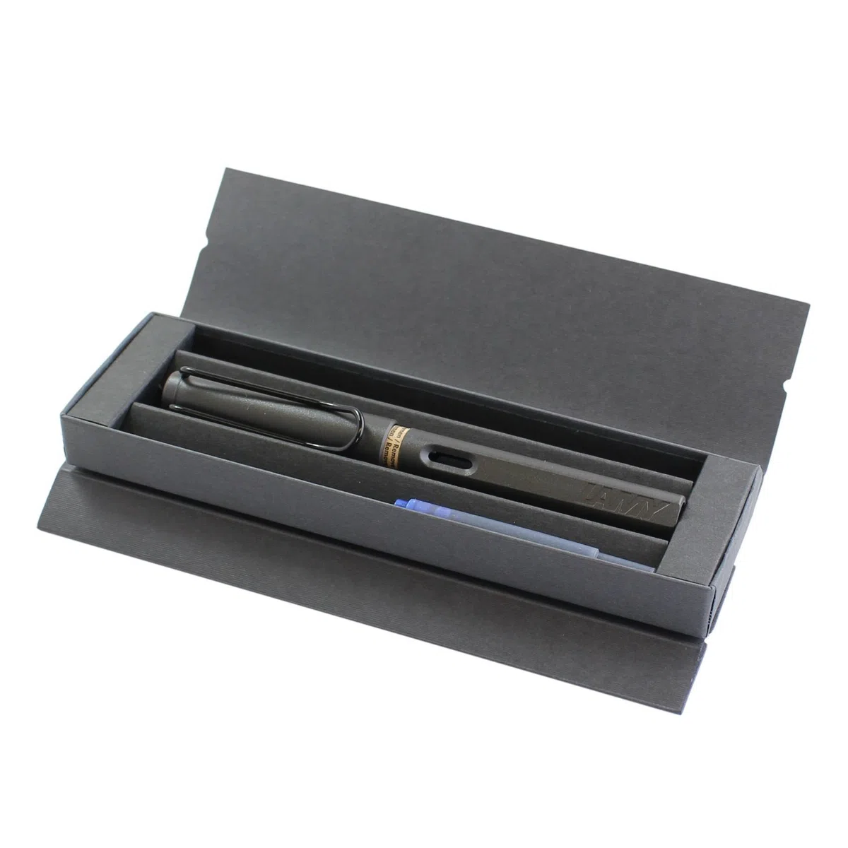 Lamy Safari Pluma estilográfica, plumín medio carbón (L17M) (pluma estilográfica de carbón con caja de regalo)