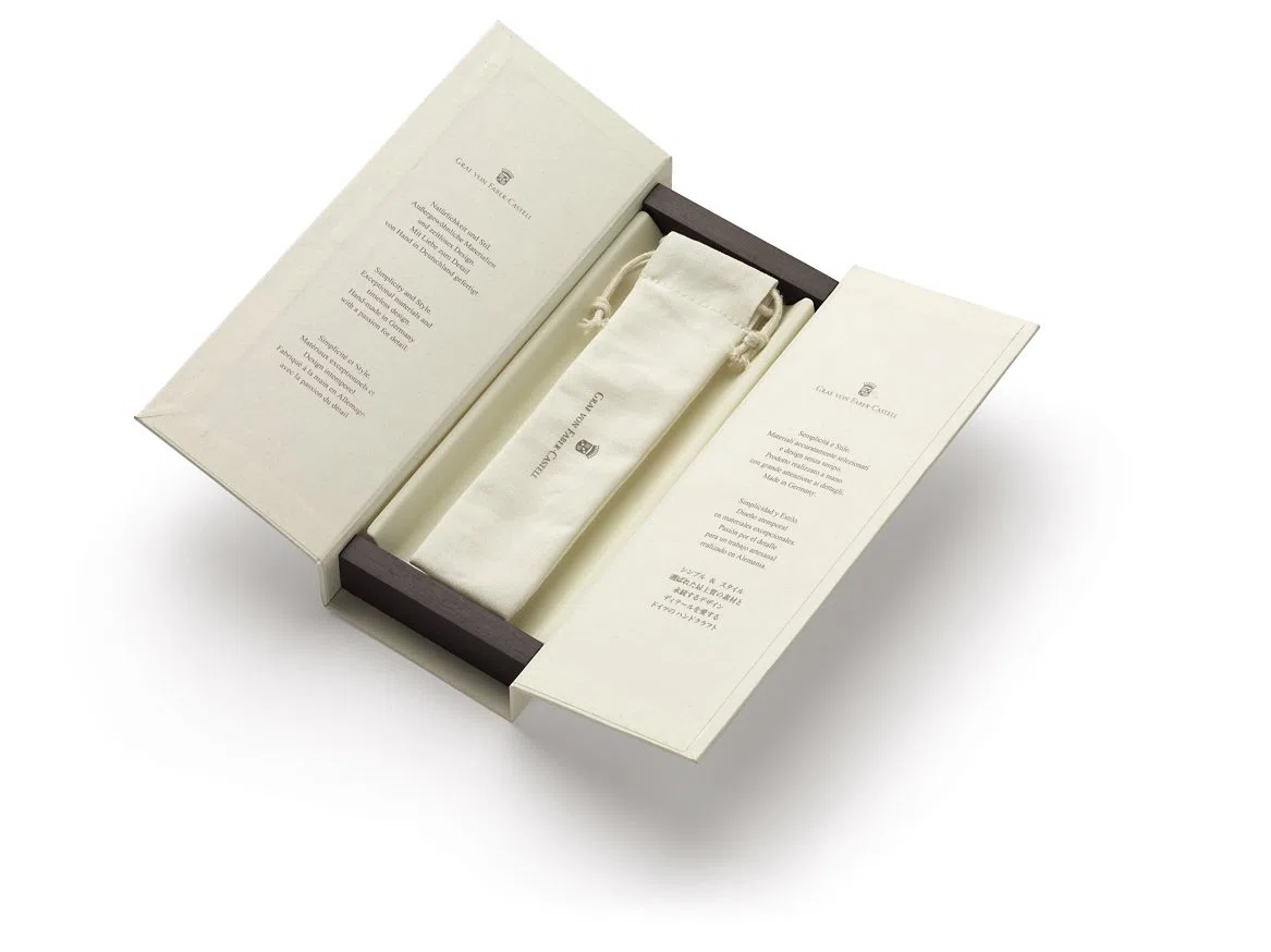 Graf von Faber-Castell 146530 Bolígrafo Guilloche, negro | Cuerpo de resina noble guilloché con piezas metálicas rodiadas y recambio de gran capacidad B apto para documentos