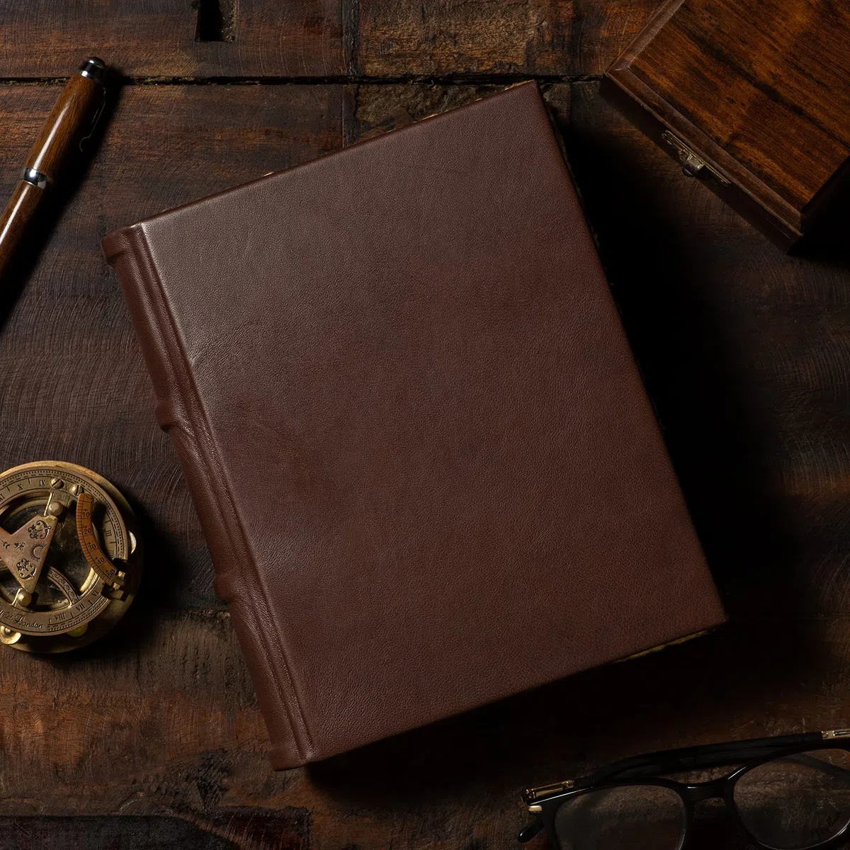 Cuaderno de tapa dura, diario vintage, diario de cuero con papel de borde de cubierta, diario para mujer, diario de viaje, diario diario, cuaderno de cuero, diario de tapa dura, diarios para escribir