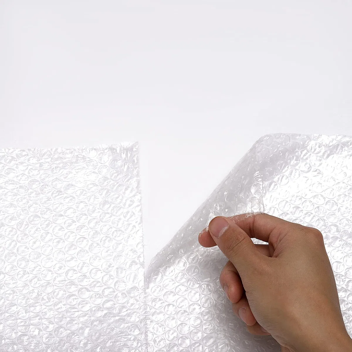 Wanguagua Paquete de 2 envoltorios de embalaje de burbujas para cajas de mudanza, 12 pulgadas x 72 pies, suministros de rollo de amortiguación de envío total perforados cada 12 pulgadas