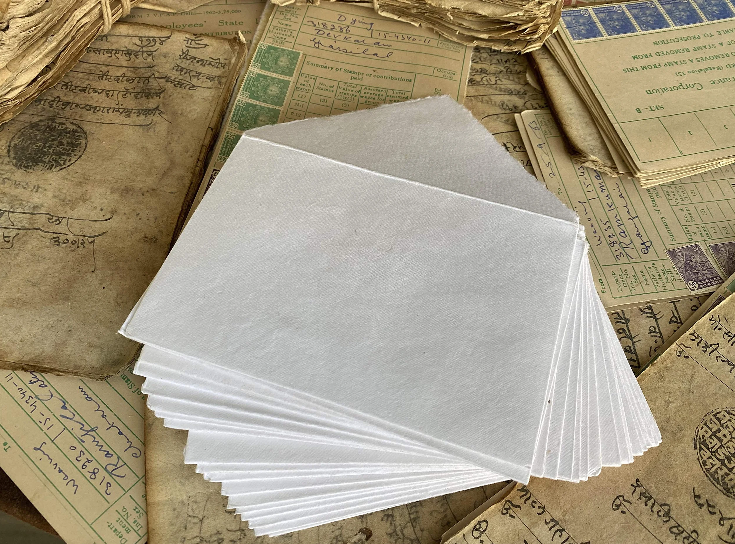 Wanderings Sobre Hecho a Mano con Borde Desgarrado Rosa - 4,25x6,25" / 11x16 cm - Paquete de 25 Prensadas en Frío - Anuncios, Invitaciones de Boda, Tarjetas de Felicitación, Manualidades - 150 GSM