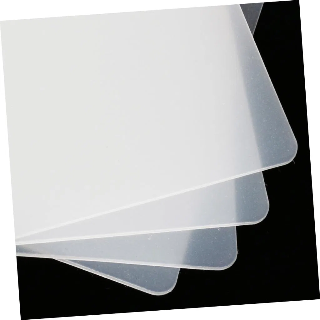 Portapapeles A4 de Plástico Blanco, Lote 10, Escritura | Carpeta Transparente, Forma Ergonómica, Material Escolar y Papeleria, Oficina y Papeleria, Decoracion Colegio