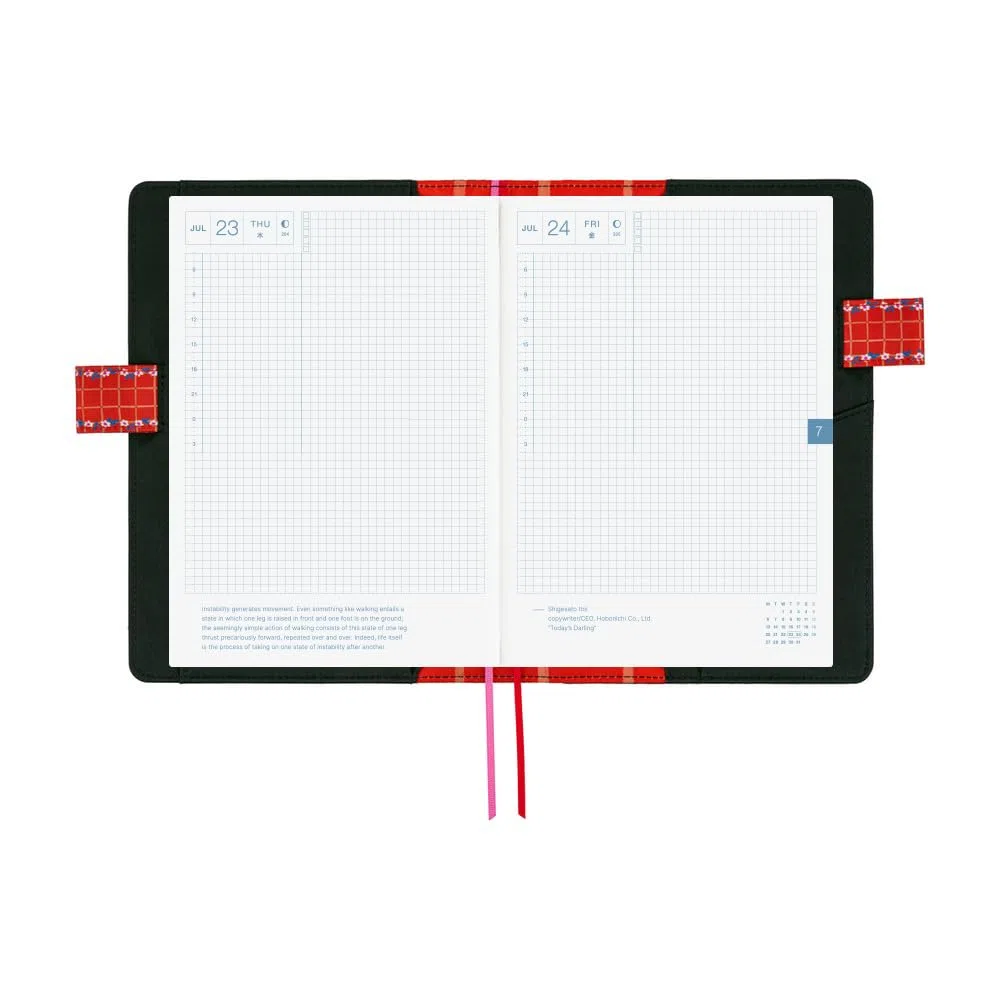 Cubierta del planificador Hobonichi Techo A5 – Yumi Kitagishi: La vida diaria del gato blanco (Tamaño primo, solo cubierta)