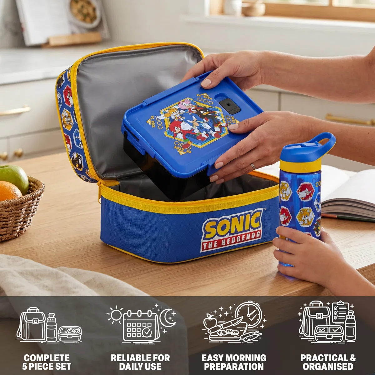 Get Trend SONIC THE HEDGEHOG Bolsa Térmica, Set Niños, 3 Piezas, Botella Agua 600 ml y Caja Bento Fiambrera con 2 Compartimentos, Sin BPA, Colegio y Guardería (Azul/Multi Sonic)
