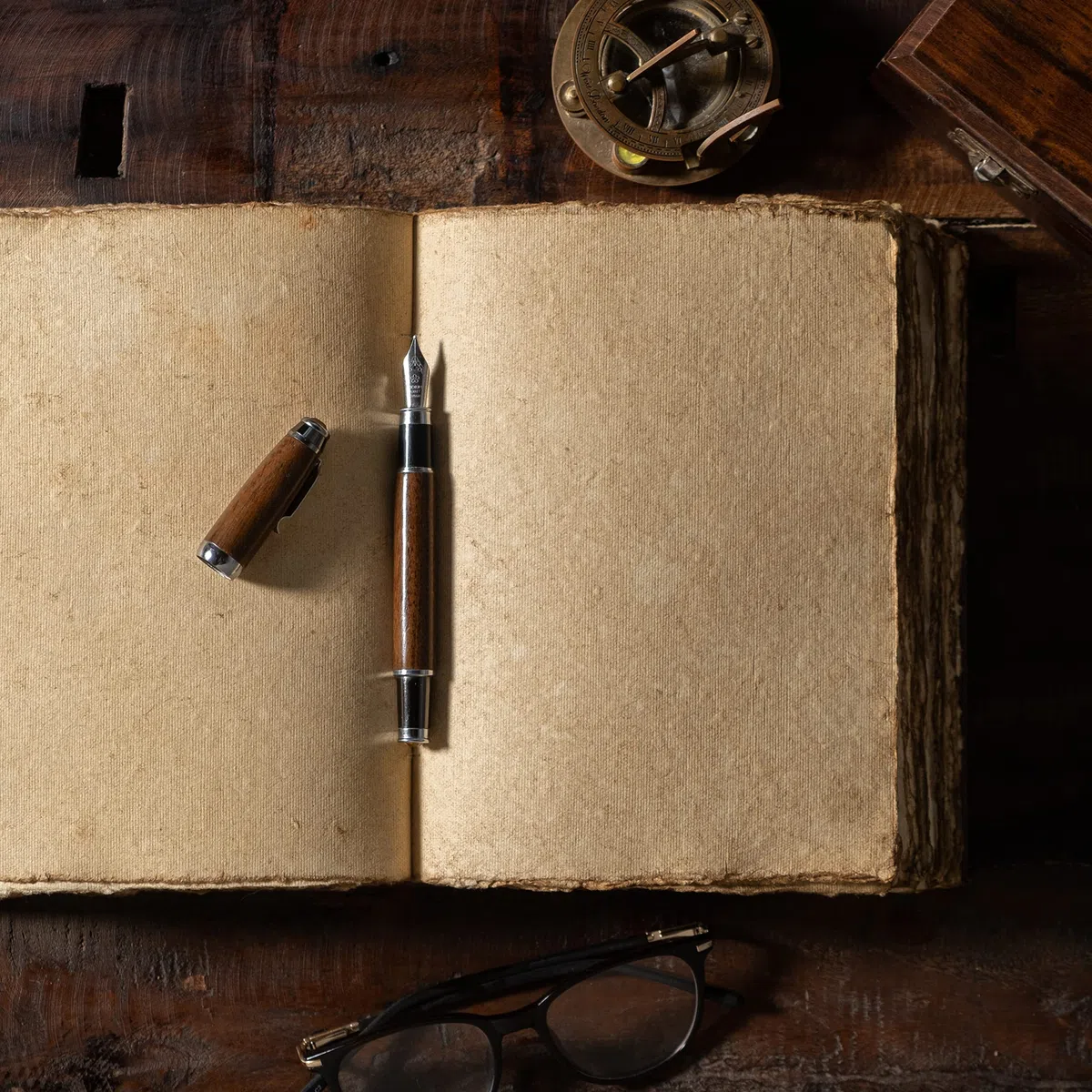 Cuaderno de tapa dura, diario vintage, diario de cuero con papel de borde de cubierta, diario para mujer, diario de viaje, diario diario, cuaderno de cuero, diario de tapa dura, diarios para escribir