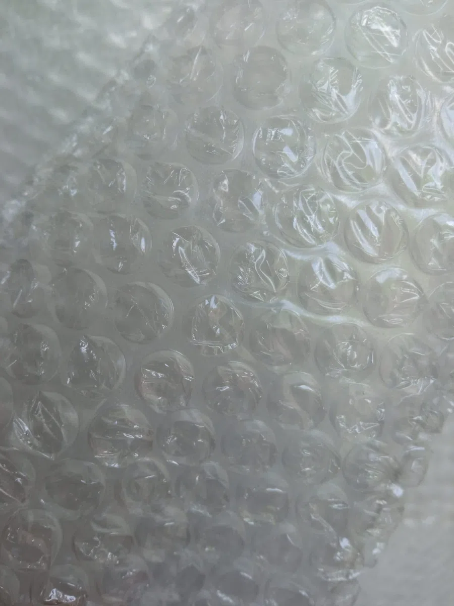 Suinga Rollo de Plástico de Burbujas 1 x 160 Metros | Film Protector para Embalaje y Envíos | Protección contra Golpes y Arañazos | Material de Aislamiento para Mudanzas, Almacenaje y Paquetería