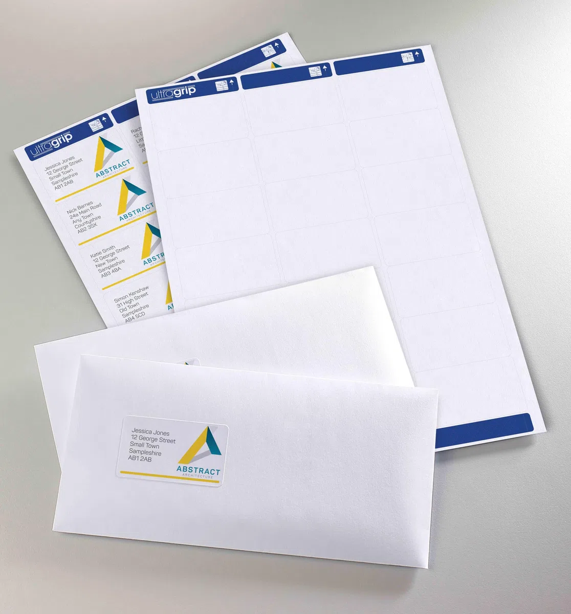 Avery España L7159-100-Etiquetas adhesivas blancas ideales para para envios paquetes, imprimibles, medida 63.5x33.9mm, Caja de 2400
