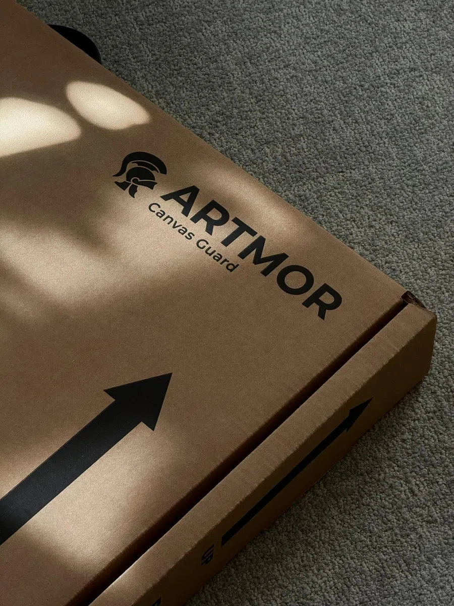 CAJA ESPECIAL DE CARTÓN Y ESPUMA PARA ENVÍO DE CUADROS, ARTMORM01