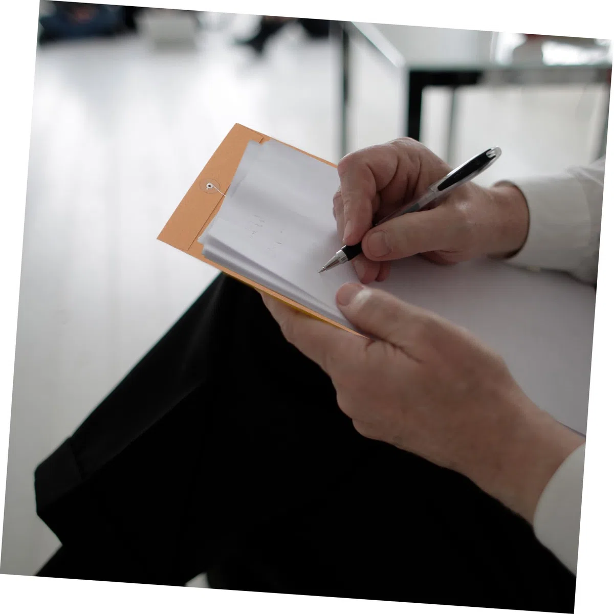 iplusmile 25piezas Cartera de Papel Kraft Organizador de Documentos Carta Carpeta de Archivos para Papelería de Oficina Bolsa para Documentos sobre Portafolios de Papel Kraft Unidades