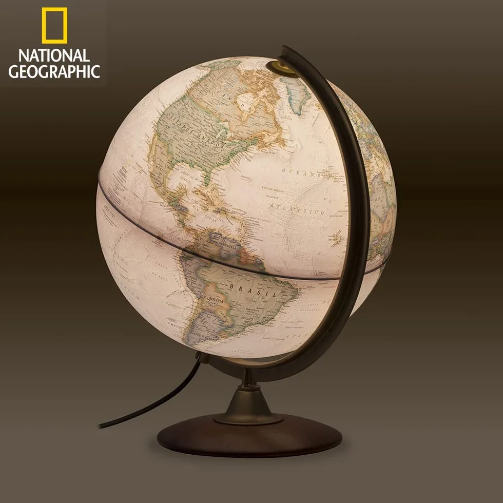 TECNODIDATTICA - Globo Terráqueo NATGEO Explorer Executive 30 | Cartografía National Geographic Executive | Base de Madera de Haya | Iluminado | Texto en Español | Diámetro 30 cm