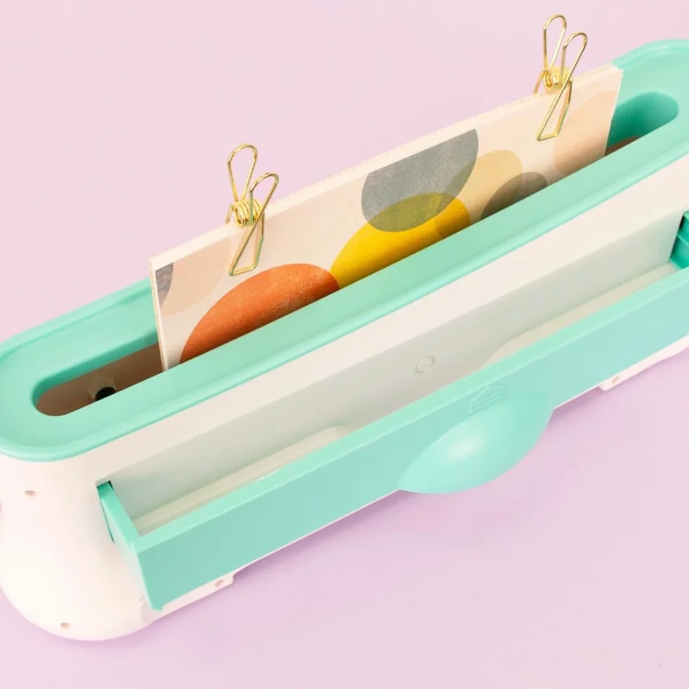 Craftelier - Máquina de Encuadernación Térmica con 3 Lomos de Encuadernación de Colores, para Proyectos de Scrapbooking, Diarios DIY, Cuadernos, Documentos o Álbumes de Fotos, Capacidad de 200 Hojas