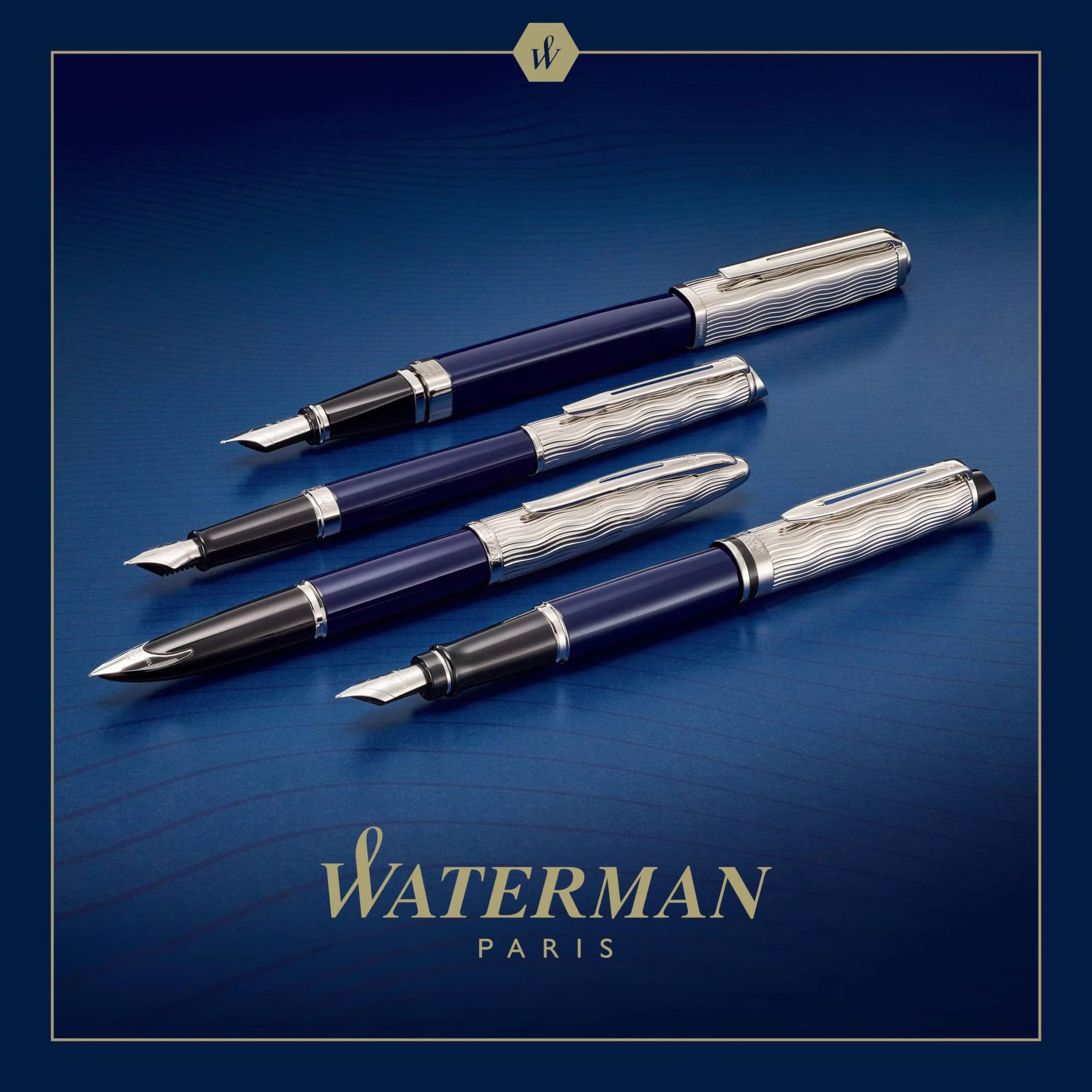 Waterman Hémisphère pluma estilográfica | Metalizada y lacada en azul | Capuchón labrado | Plumín fino de acero inoxidable | Tinta azul | Estuche de regalo