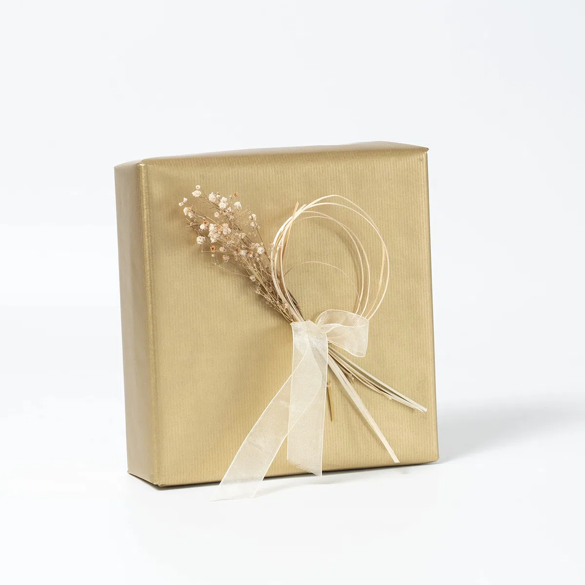 PAKOT Bobina Papel Kraft Oro para Regalo y Embalaje Profesional 70 cm x 100 m 60 g para Tiendas, Negocios, Floristerías, Eventos y Manualidades