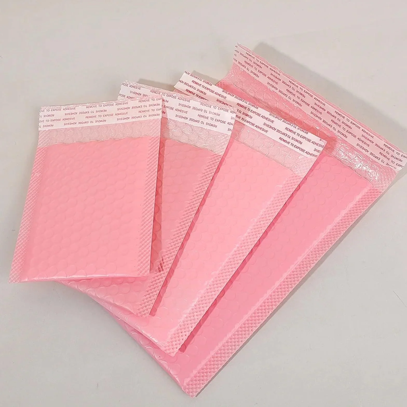 50-10 sobres de burbujas negros/rosas, autosellados, acolchados x | Paquetes de envío impermeables for suministros de maquillaje y joyería(Black-50pcs,15*18cm)