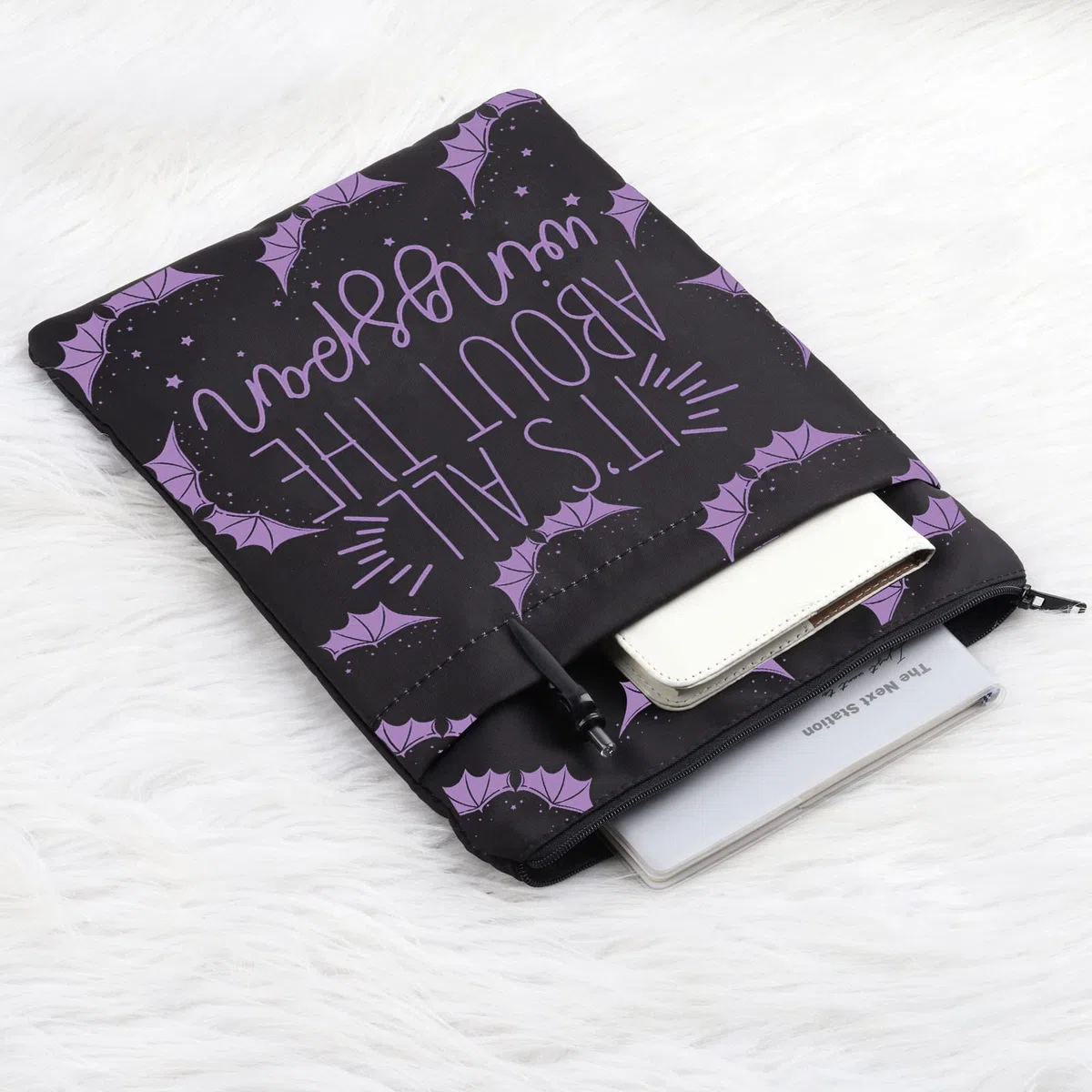 Regalo de novela de fantasía Acotar Gift It's All About The Wingspan Book Sleeve Bookish Merch Books Lover Gift (Wingspan BSL EU)