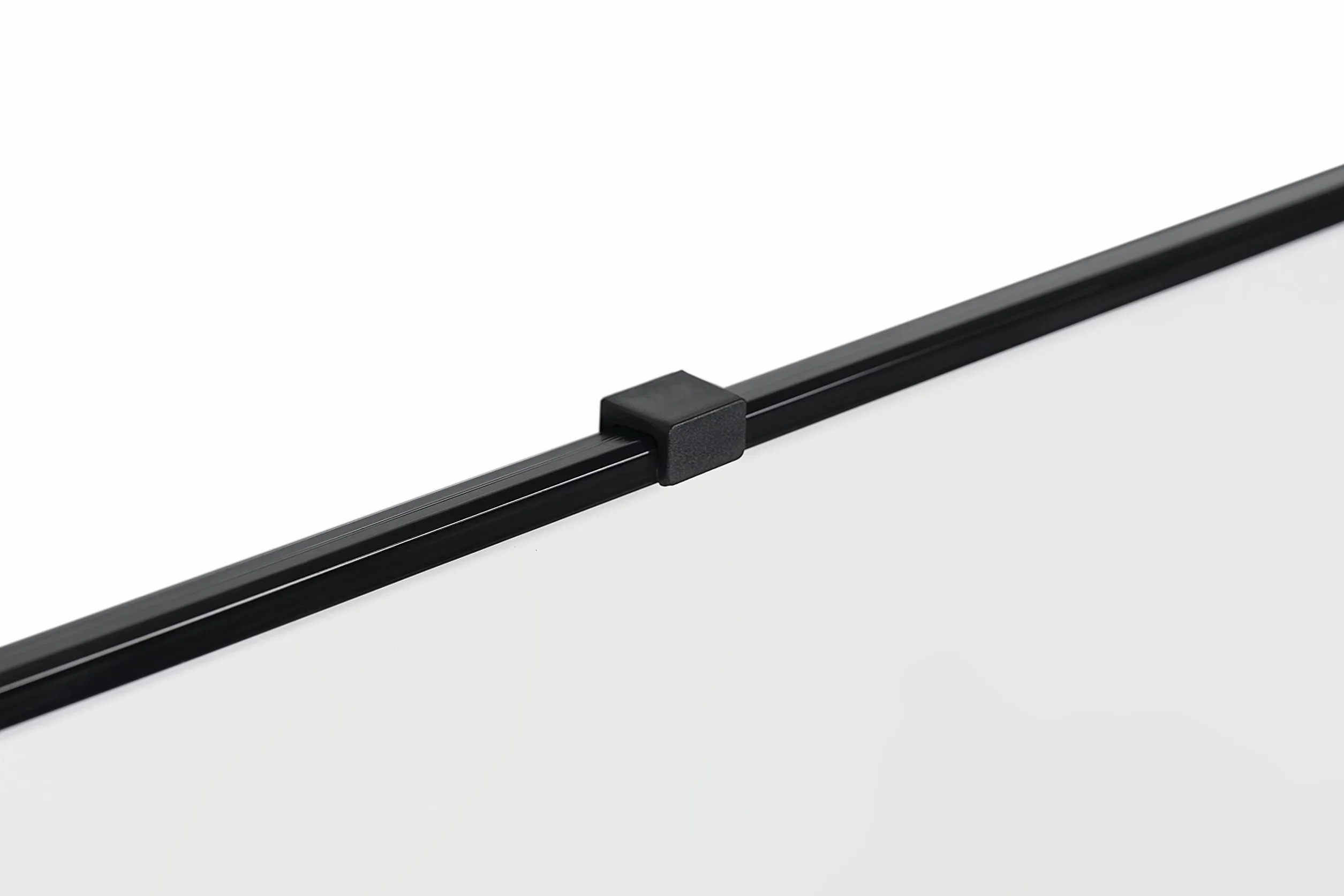 Pizarra Blanca Magnética Economy 120 x 90 cm Superficie de Acero Lacado en Seco Marco Negro
