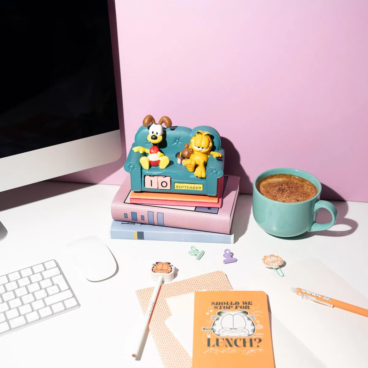 Calendario Perpetuo gato Garfield 3D - Figura Regalo Original Divertido : Decoracion Habitacion Juvenil o escritorio - Calendario sobremesa para niños y adultos