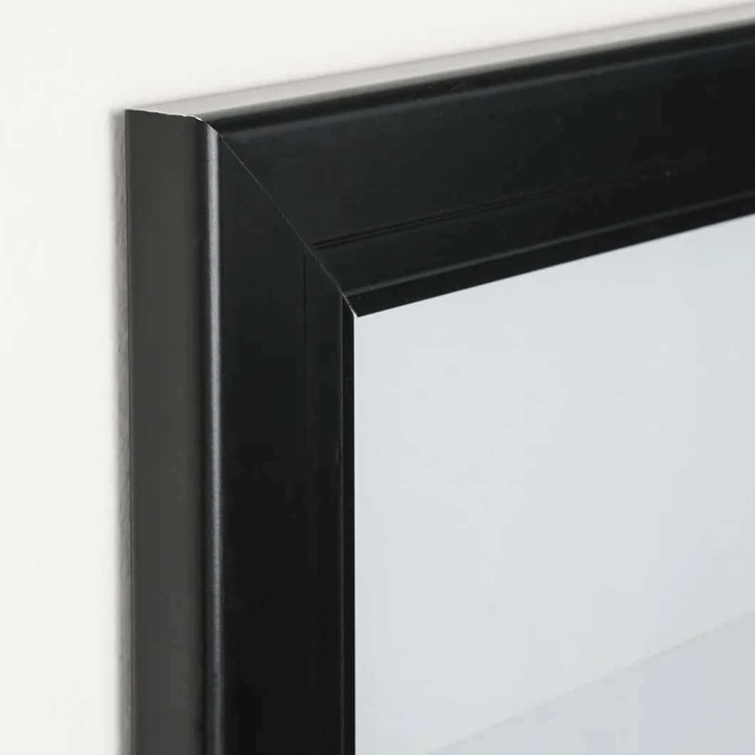 Danieli Store - Tablón de Anuncios Exterior Negro para Menús - Tablón con Cerradura y Par de Llaves - Fácil Montaje en Pared - Superficie de Acero Magnético y Escribible (2x A4 LED)